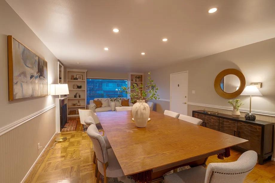 467 Avalon DR