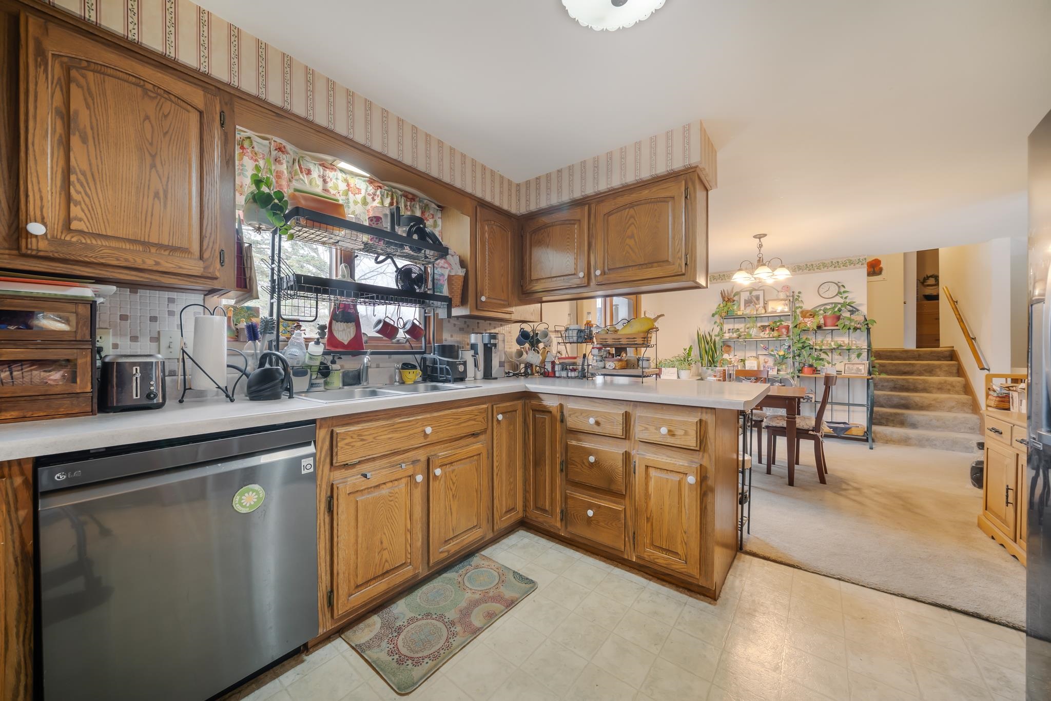 508 W MARTIN Street