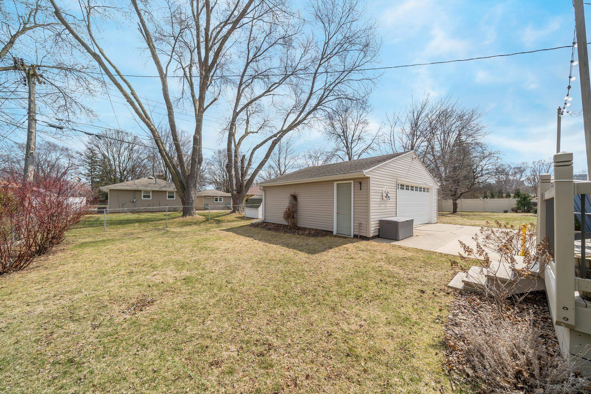 1501 WALLS Street