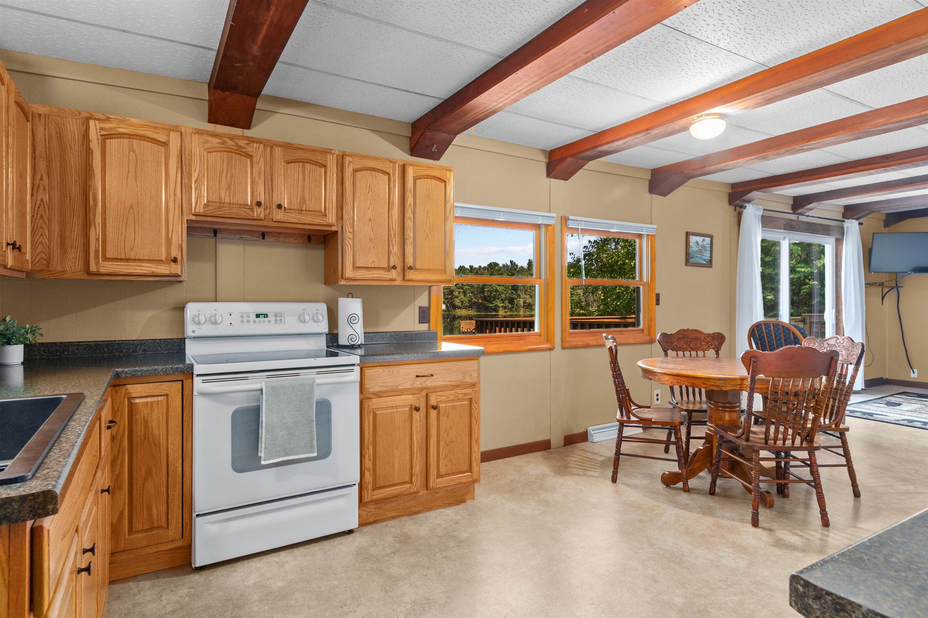 N7346 KEATINGS LAKE Drive