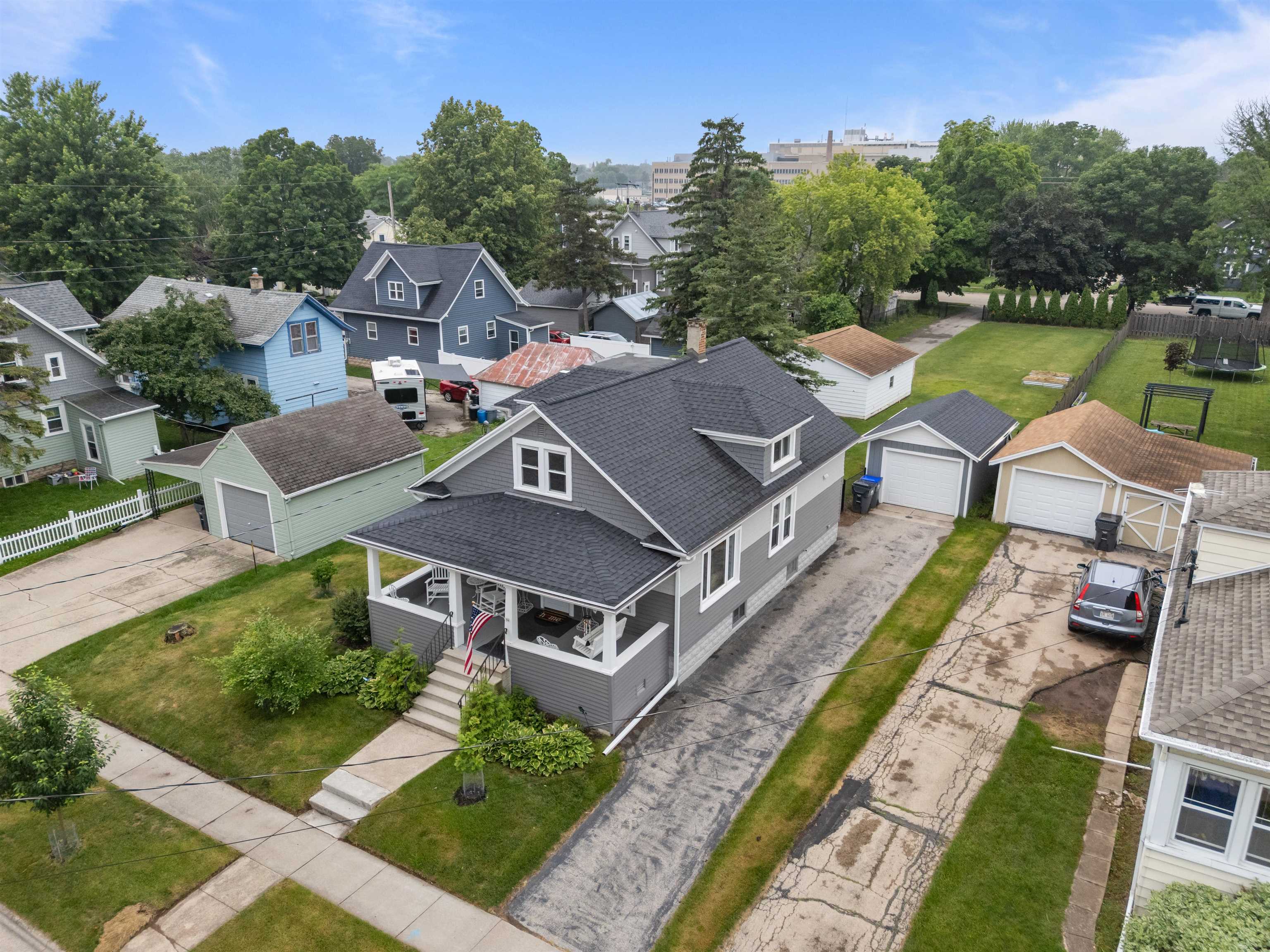 206 WEBSTER Street