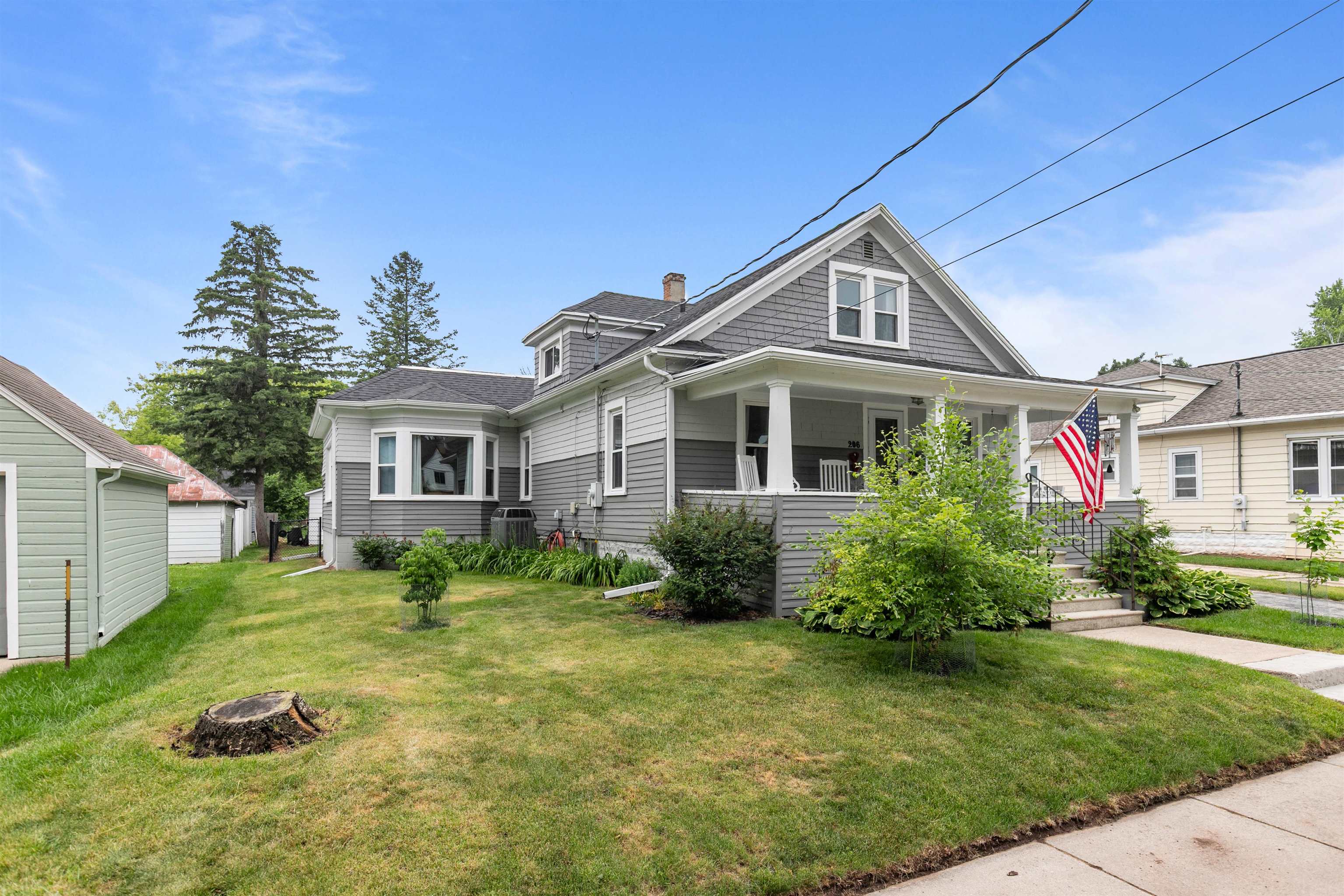 206 WEBSTER Street