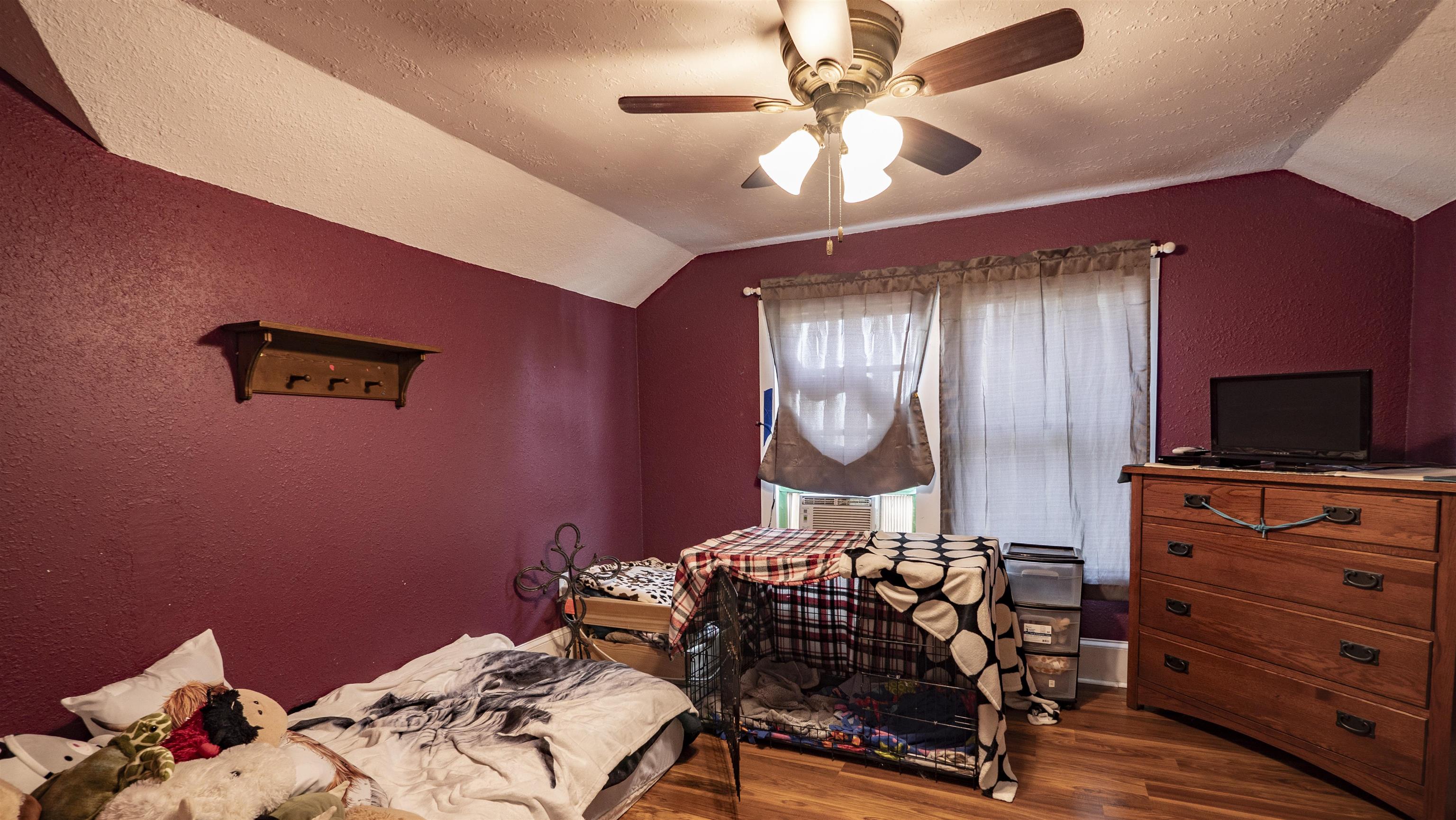 8019 ARROW Lane