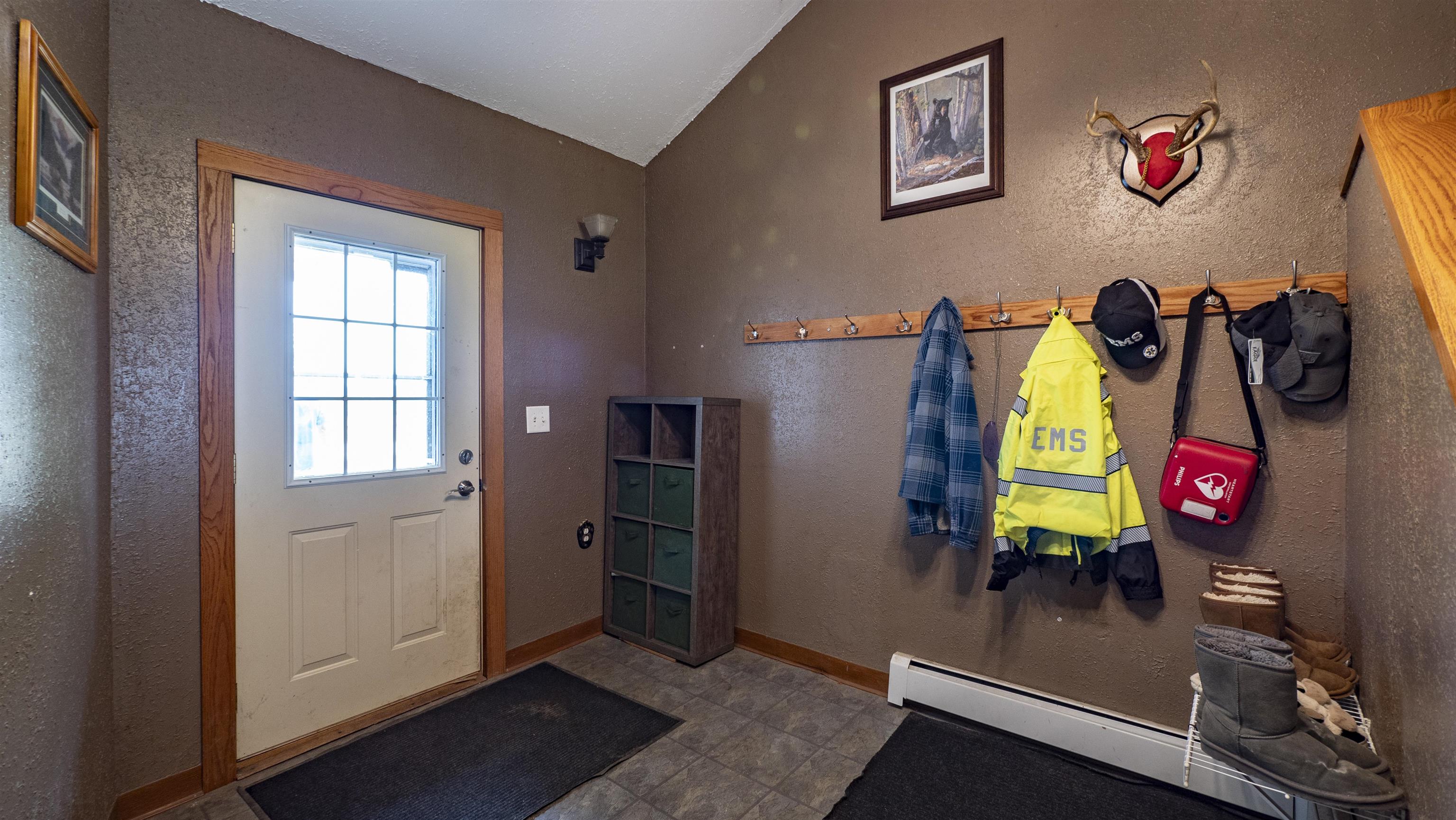 8019 ARROW Lane