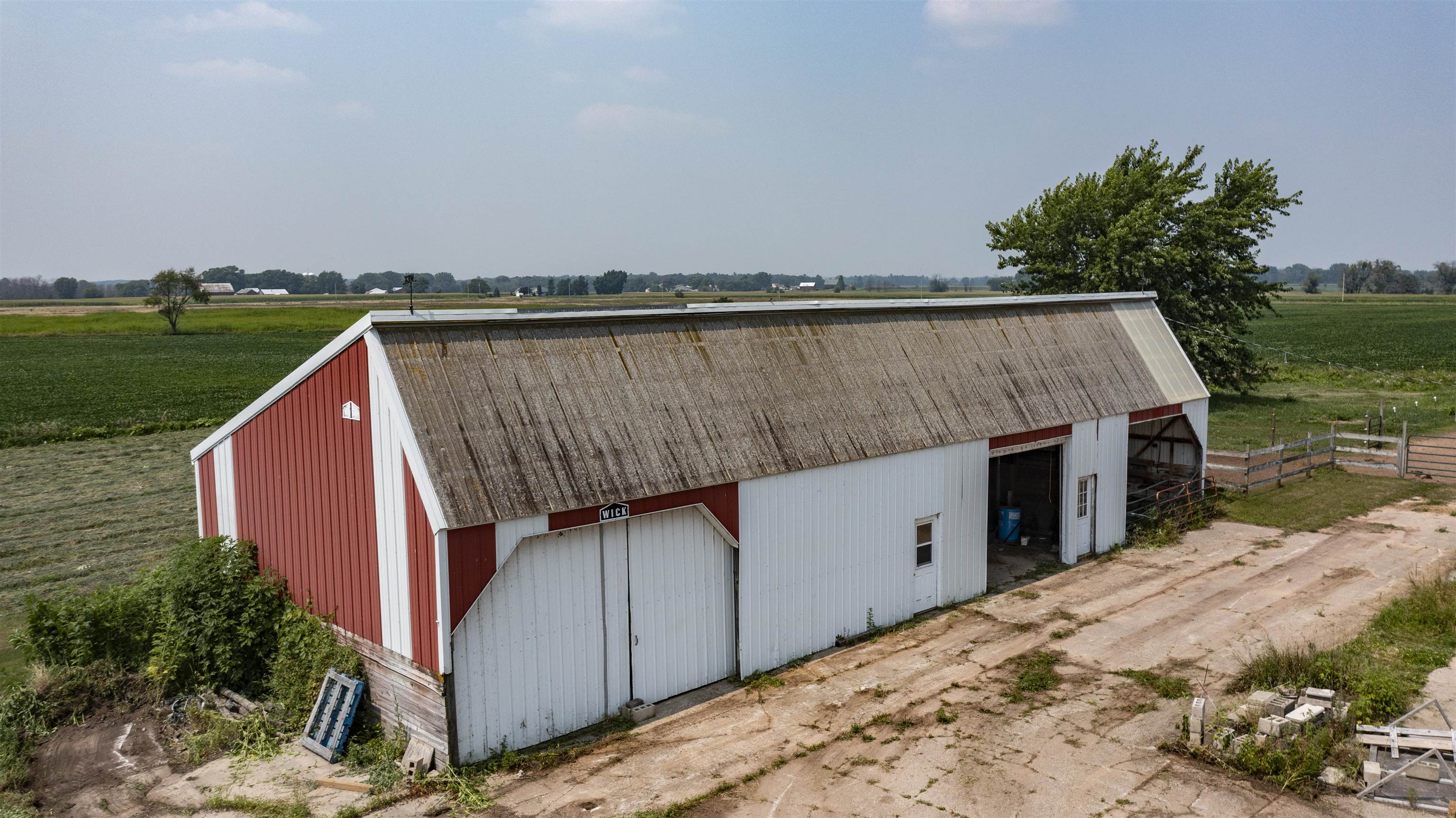 8019 ARROW Lane