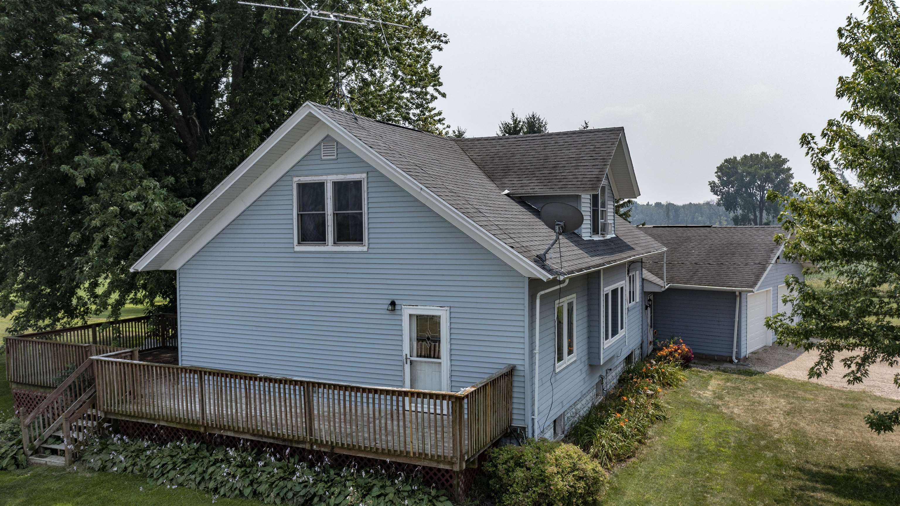 8019 ARROW Lane