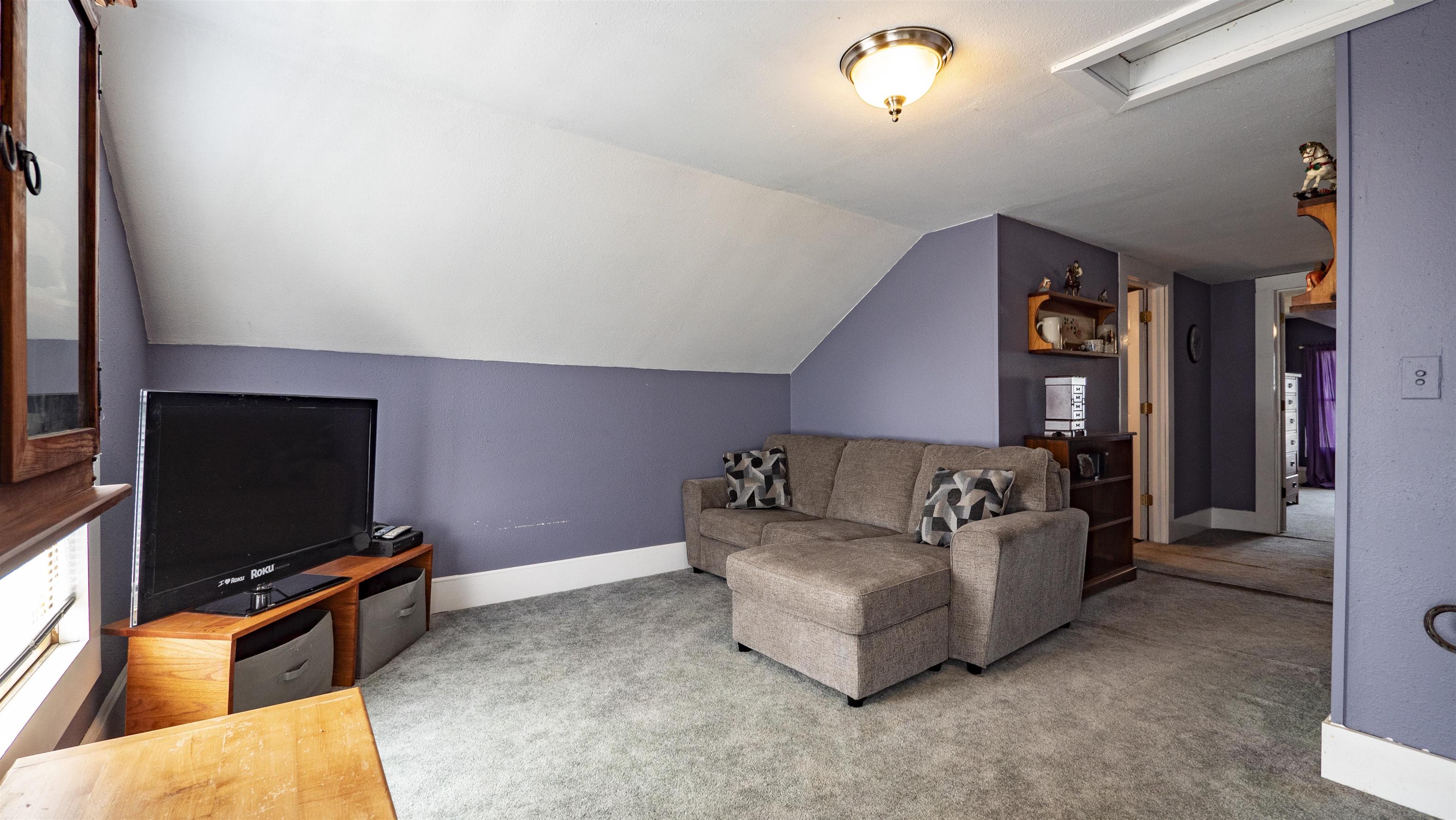8019 ARROW Lane