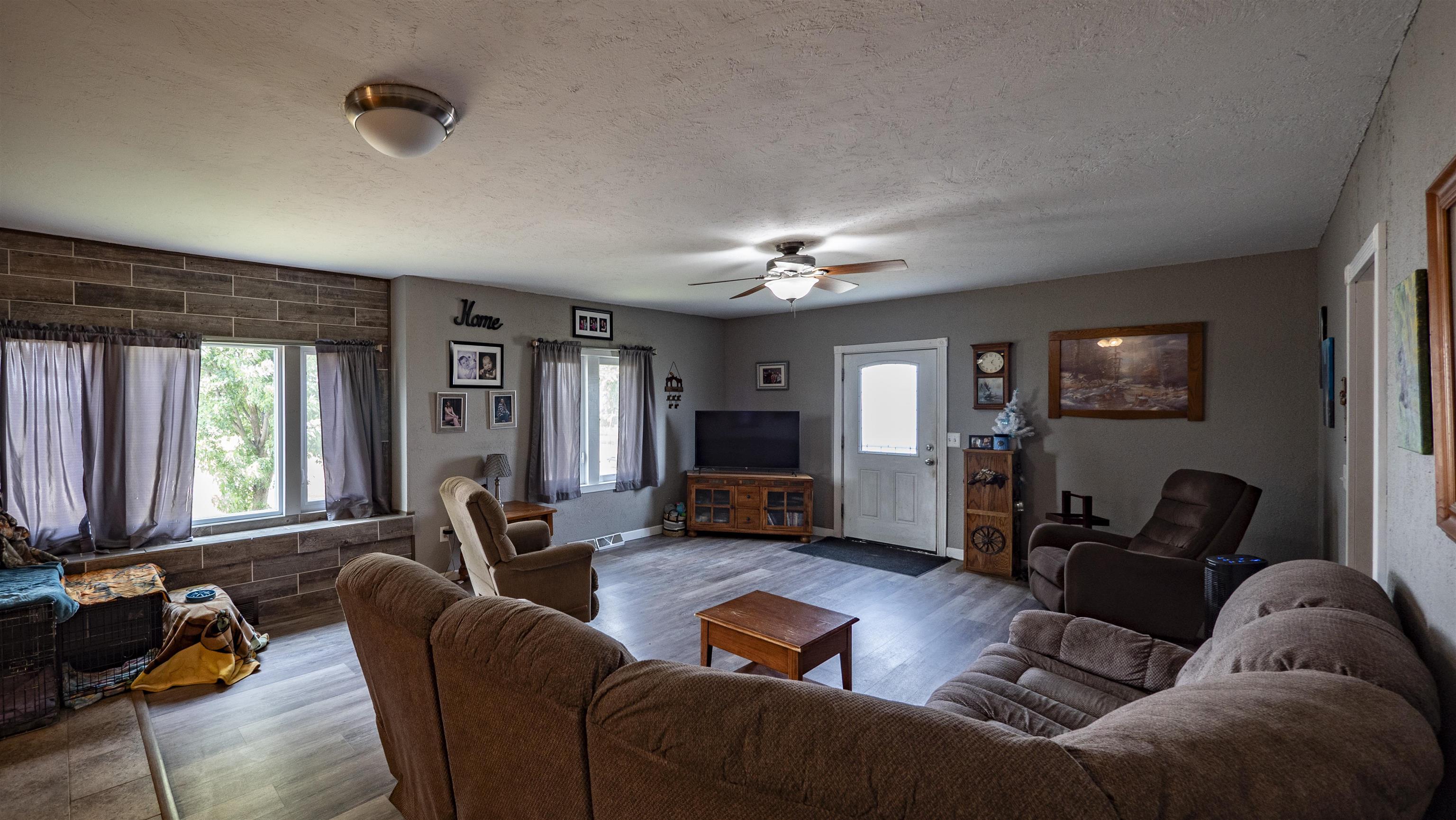 8019 ARROW Lane