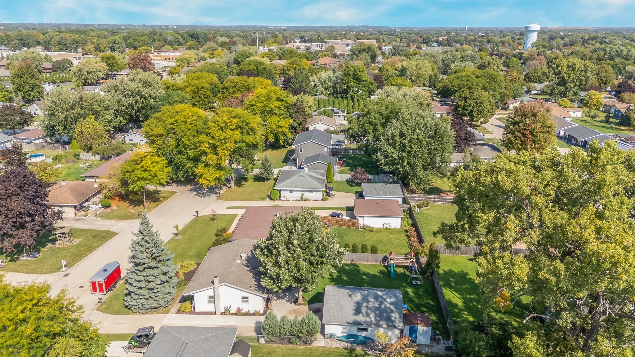 2512 S ERIC Drive