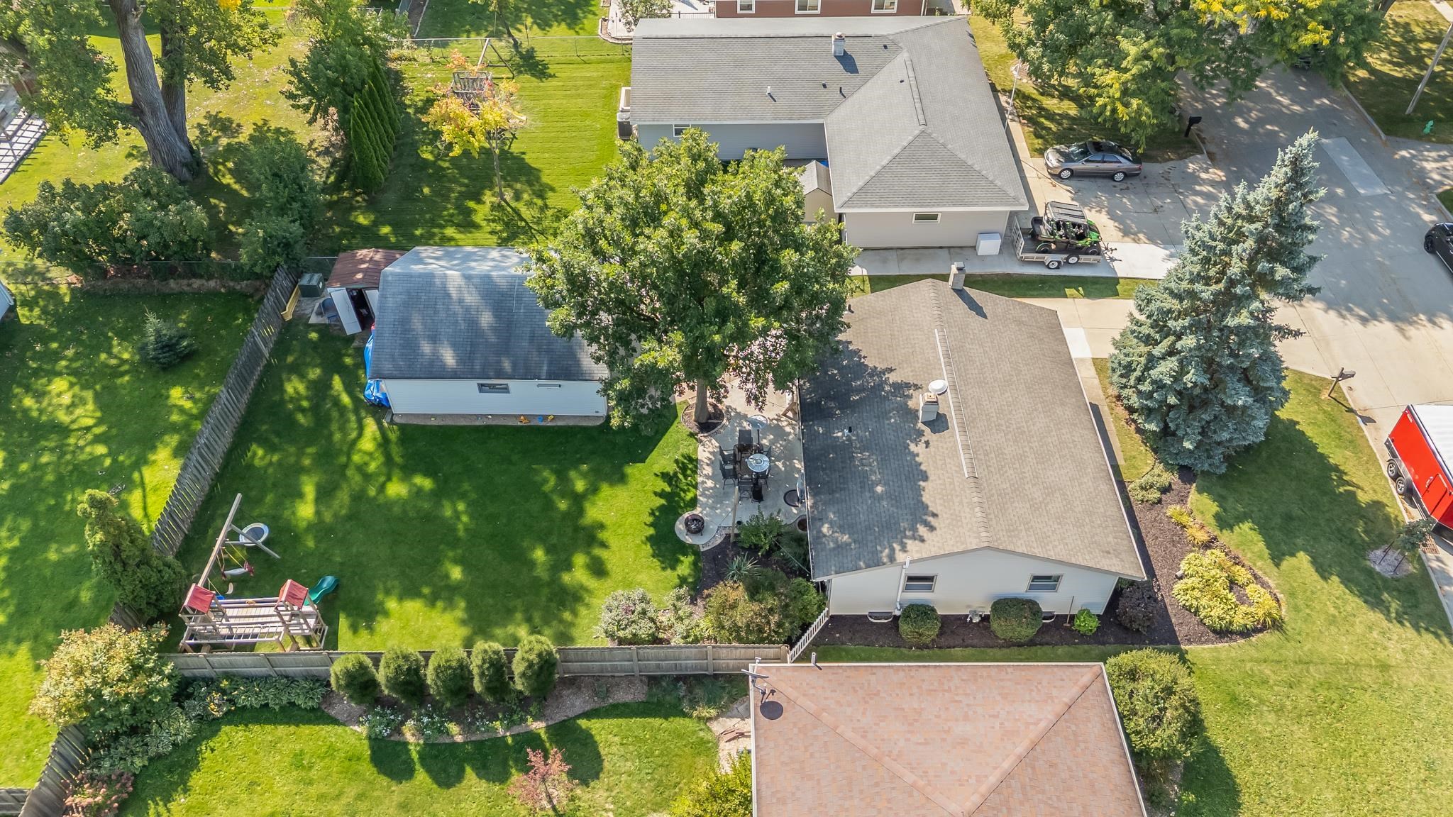 2512 S ERIC Drive
