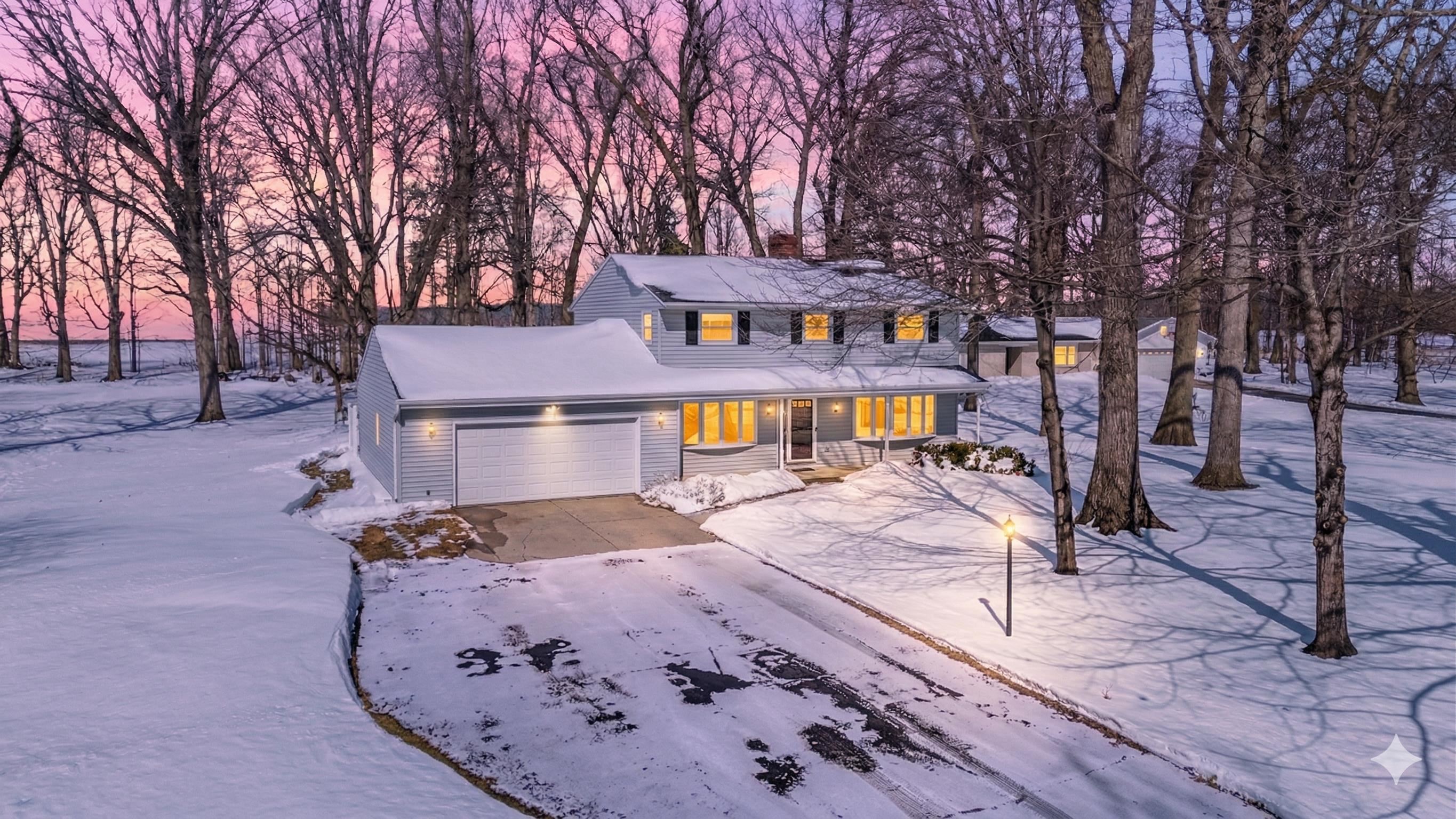 4734 MAPLE Drive