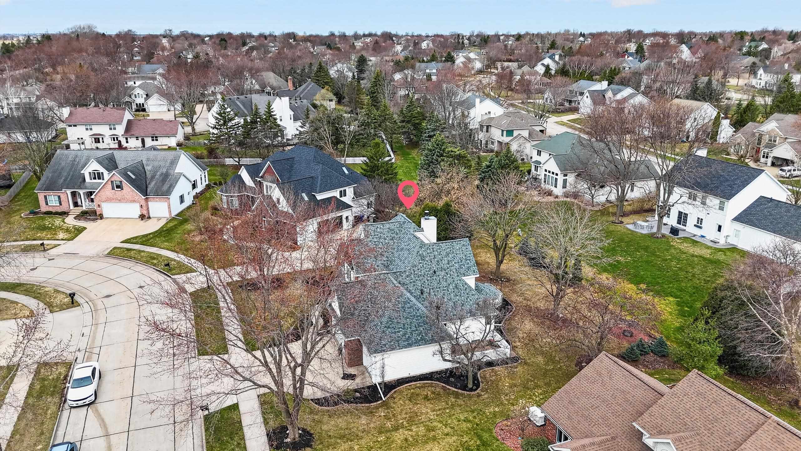 422 E OLDE PALTZER Court