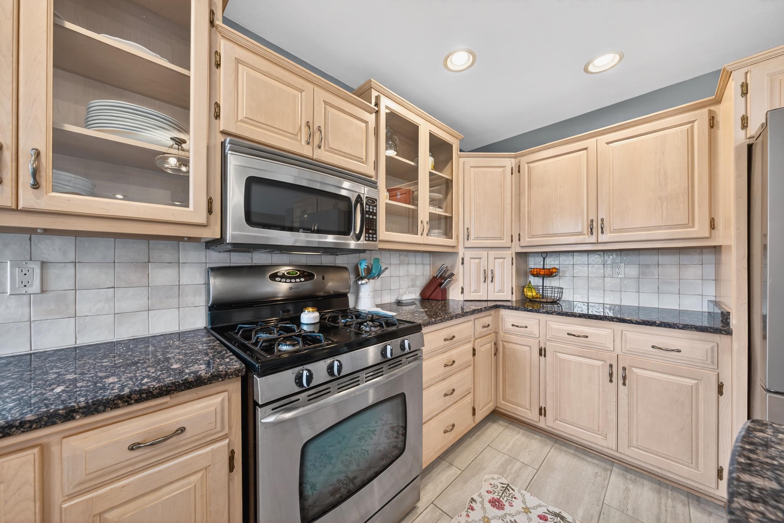 422 E OLDE PALTZER Court