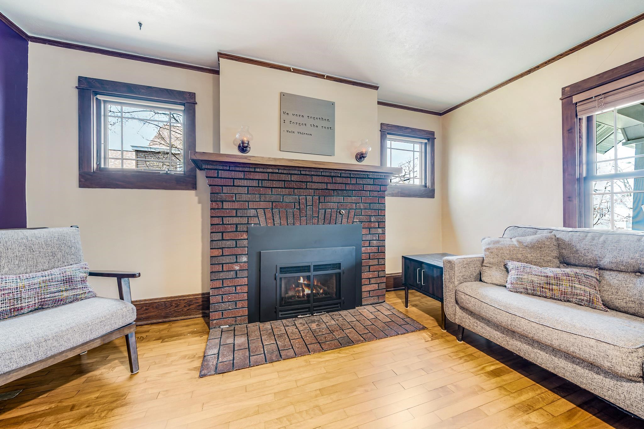 1009 NICOLET Boulevard