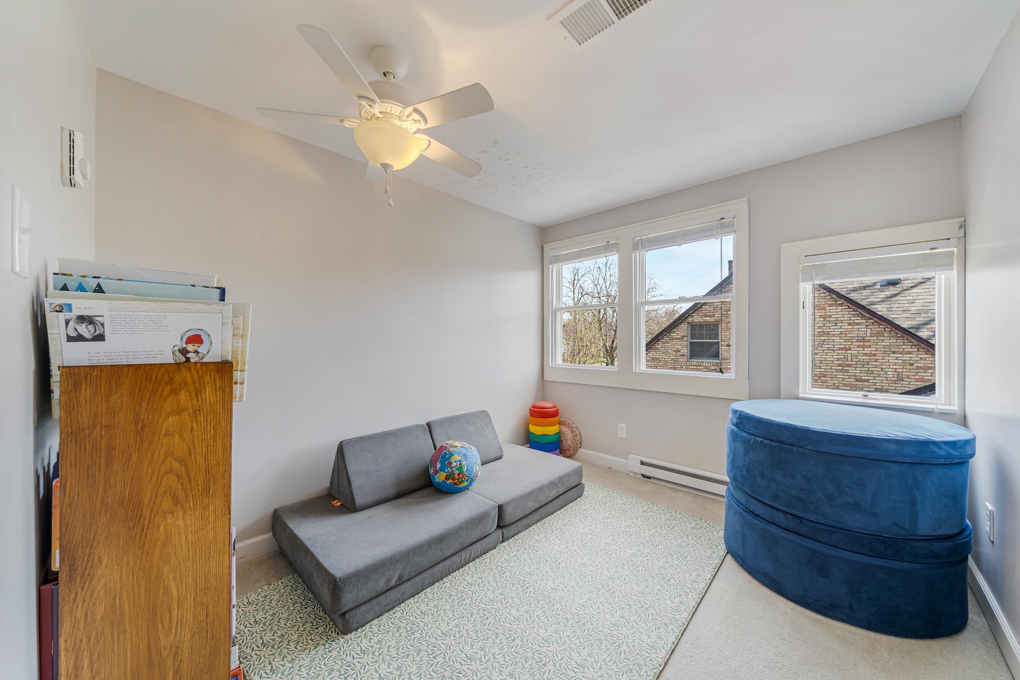 1009 NICOLET Boulevard