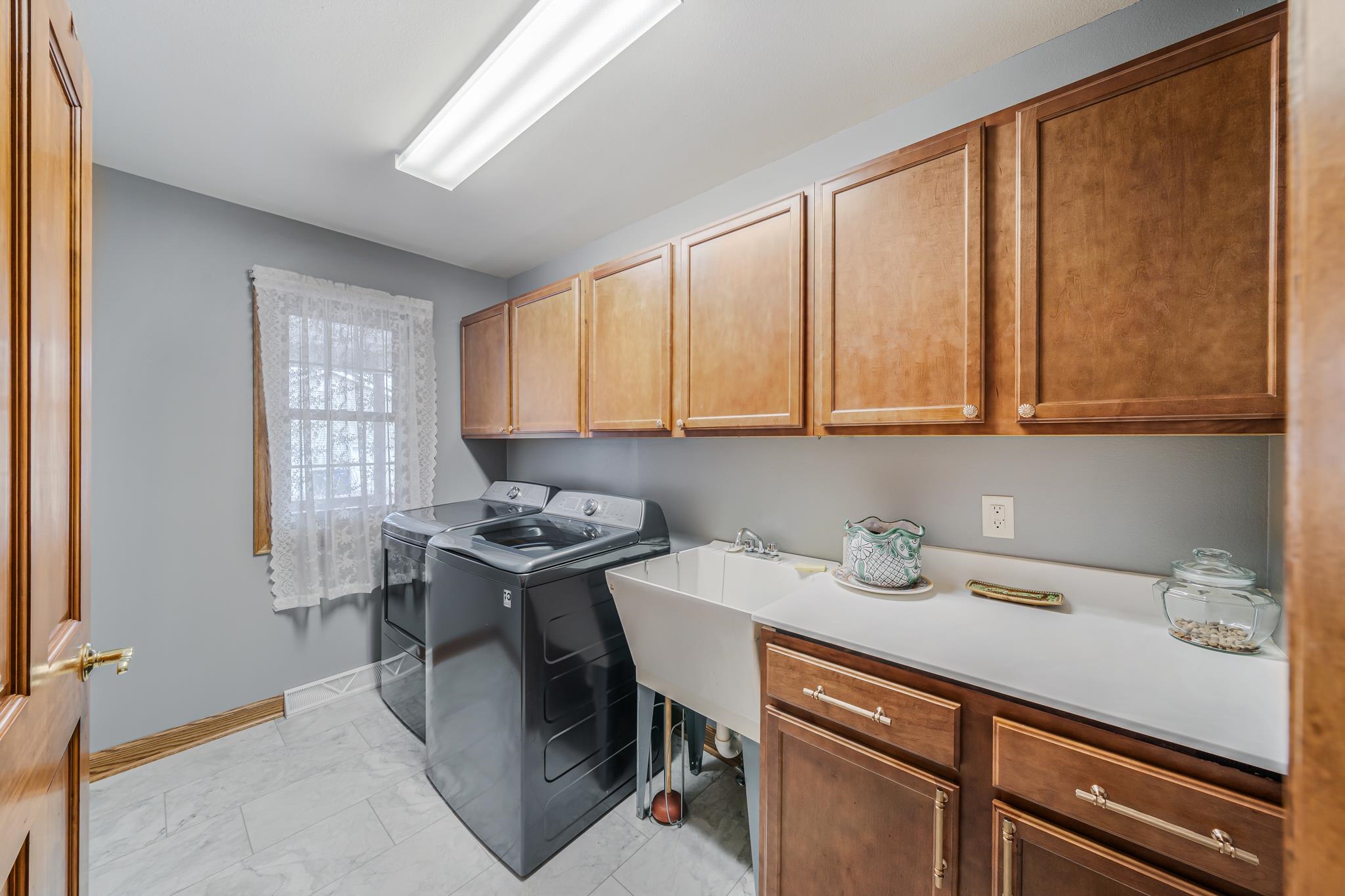 200 PRAIRIE VIEW Court