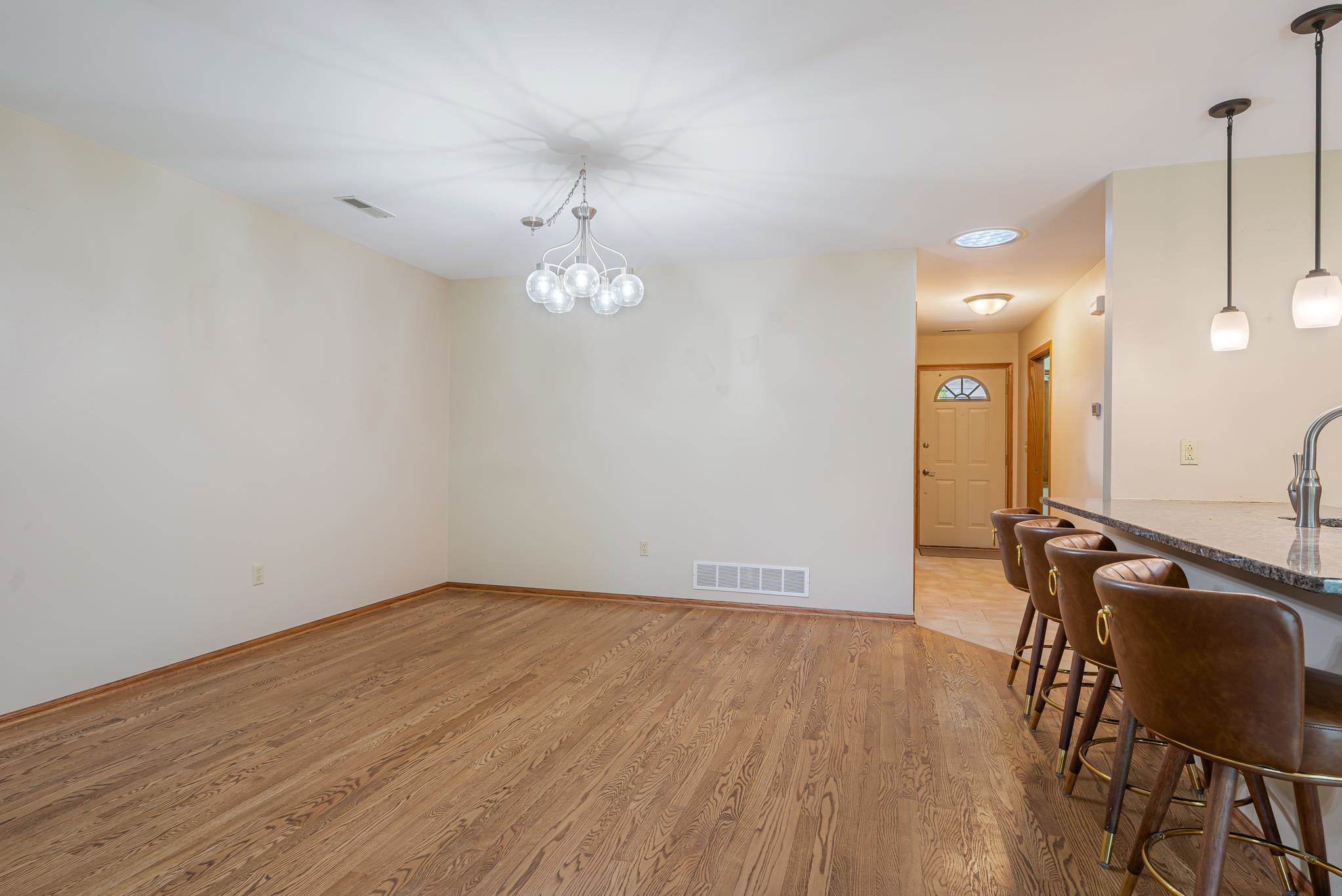 11014 MEQUON SQUARE Drive