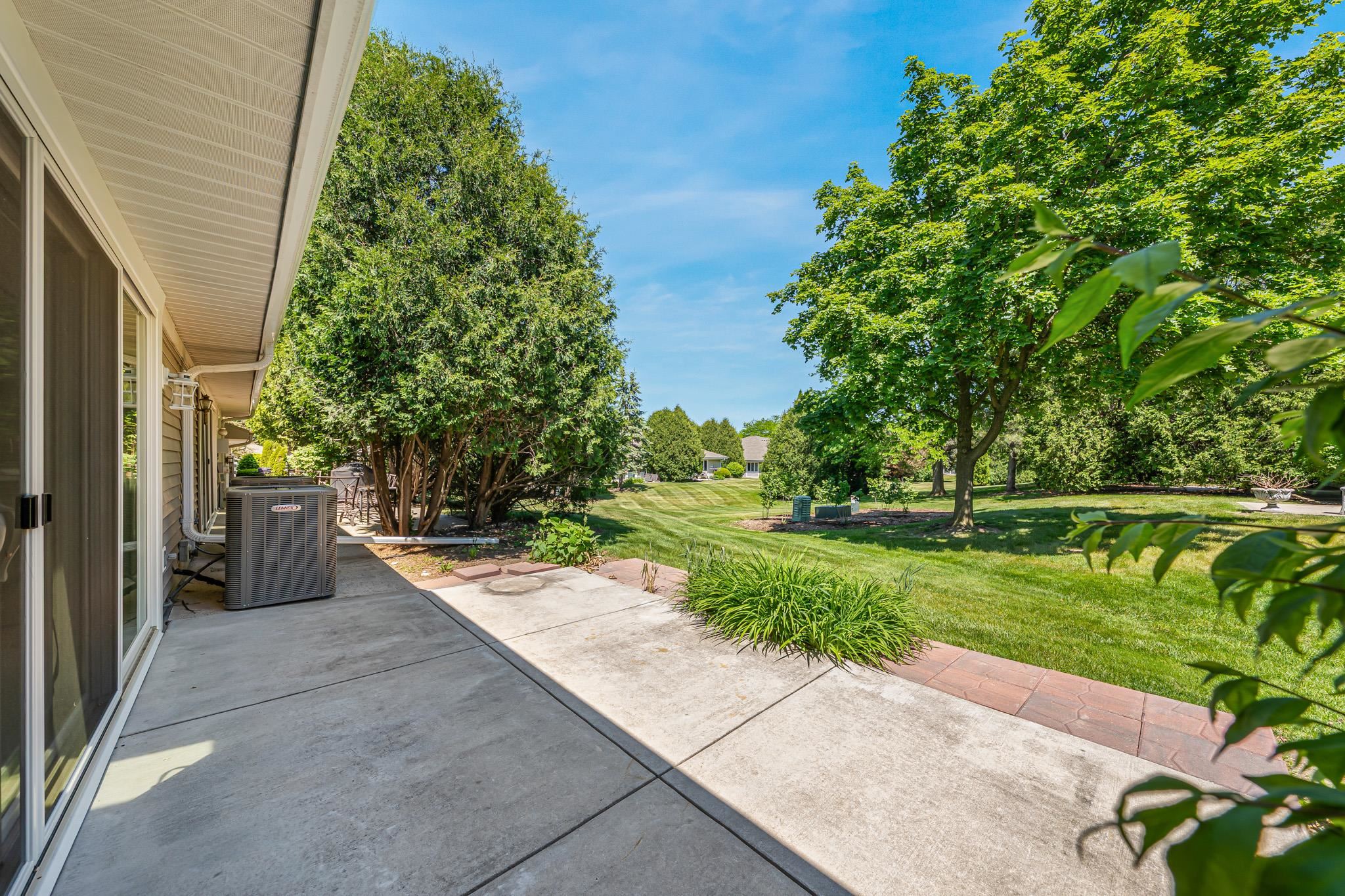 11014 MEQUON SQUARE Drive