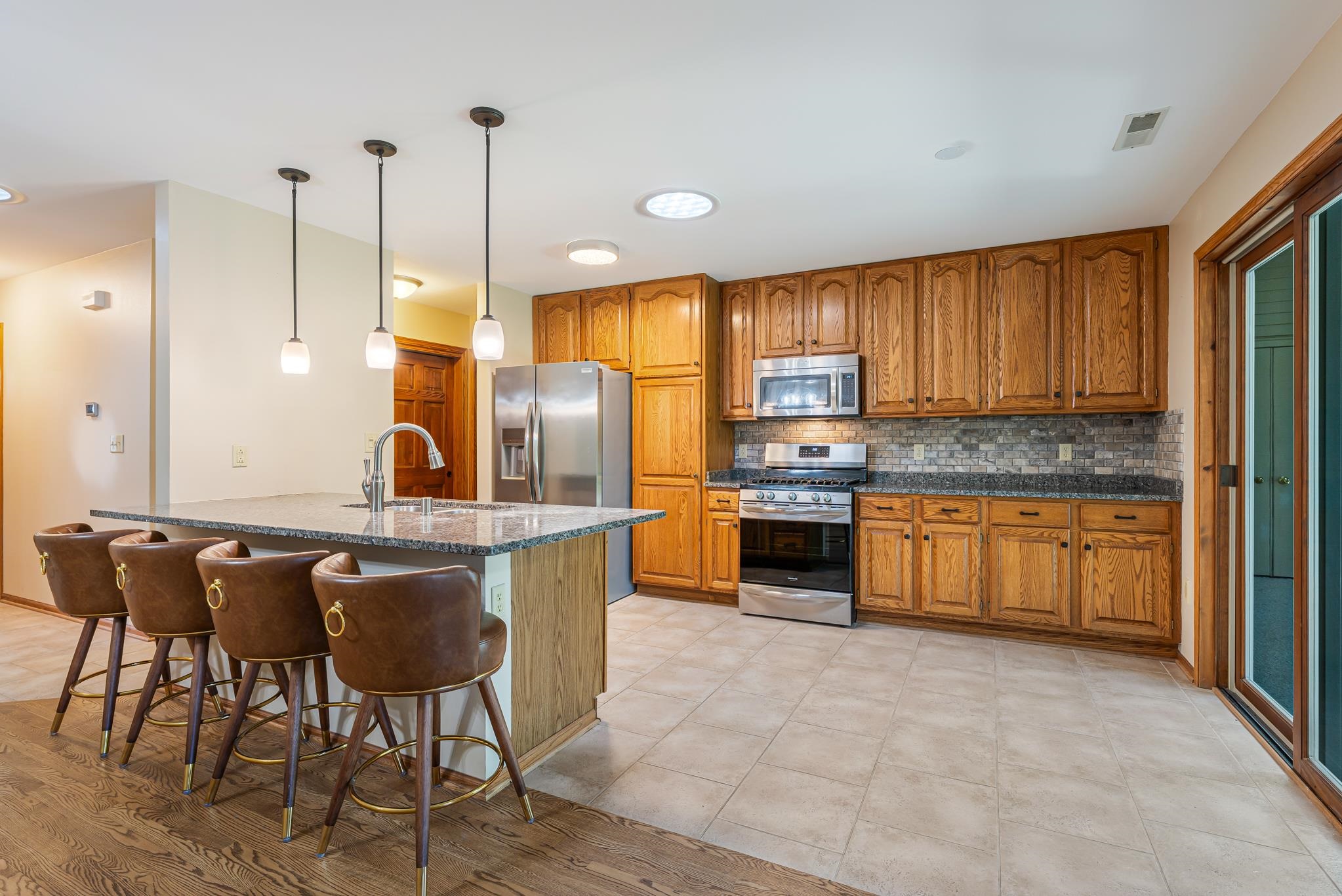 11014 MEQUON SQUARE Drive