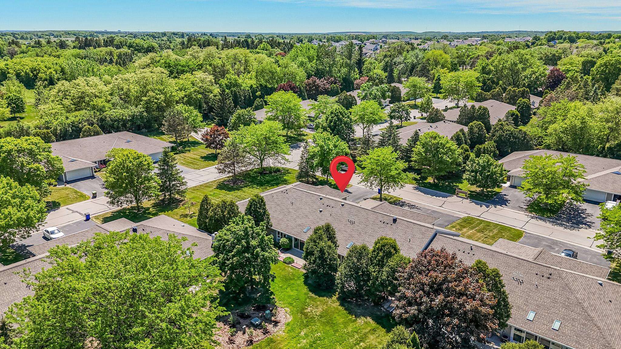 11014 MEQUON SQUARE Drive