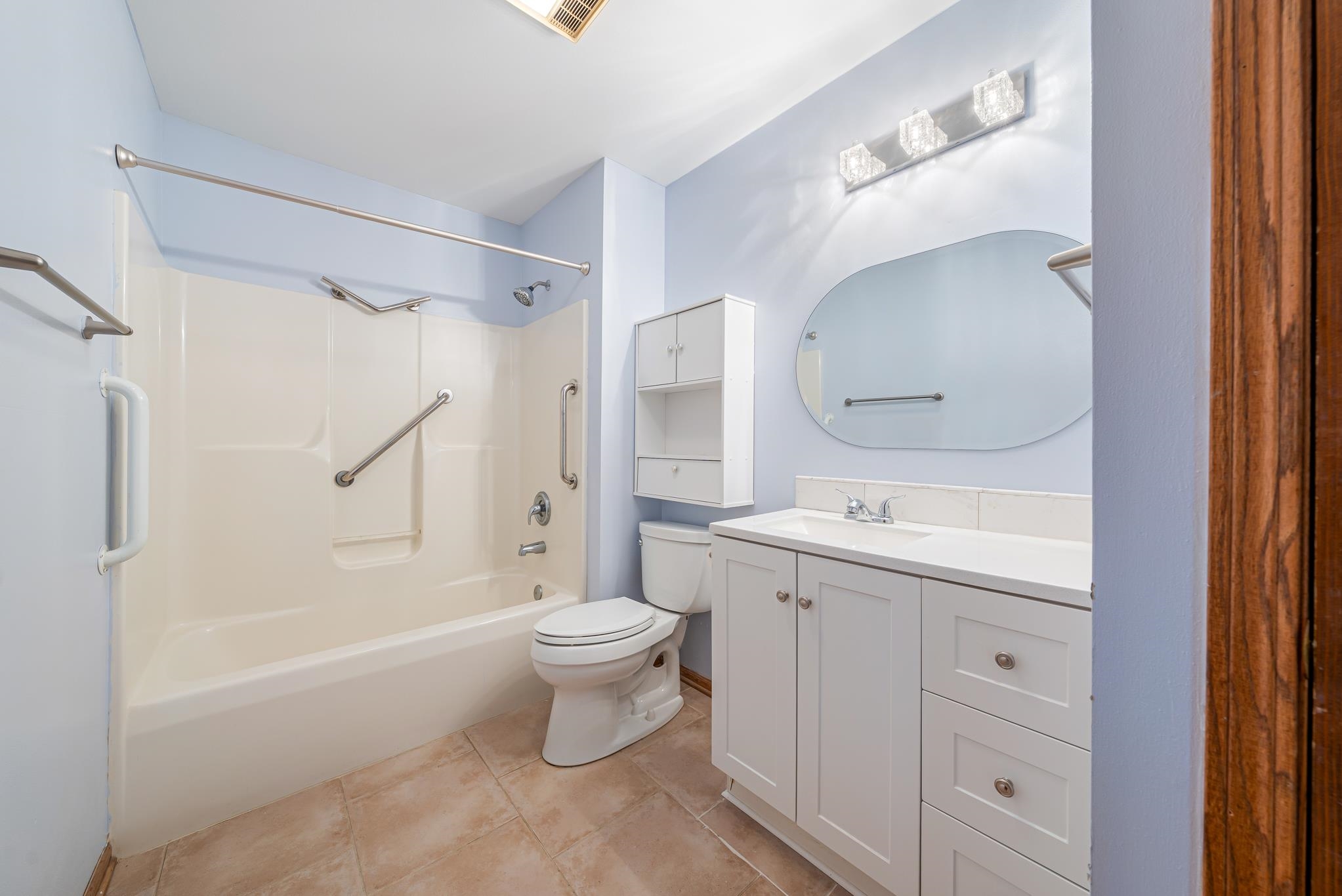 11014 MEQUON SQUARE Drive