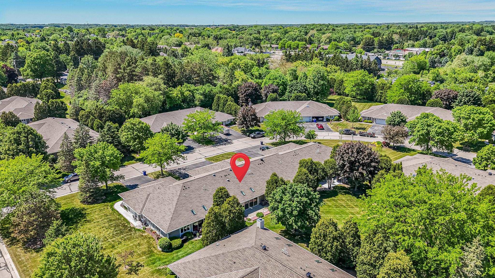 11014 MEQUON SQUARE Drive