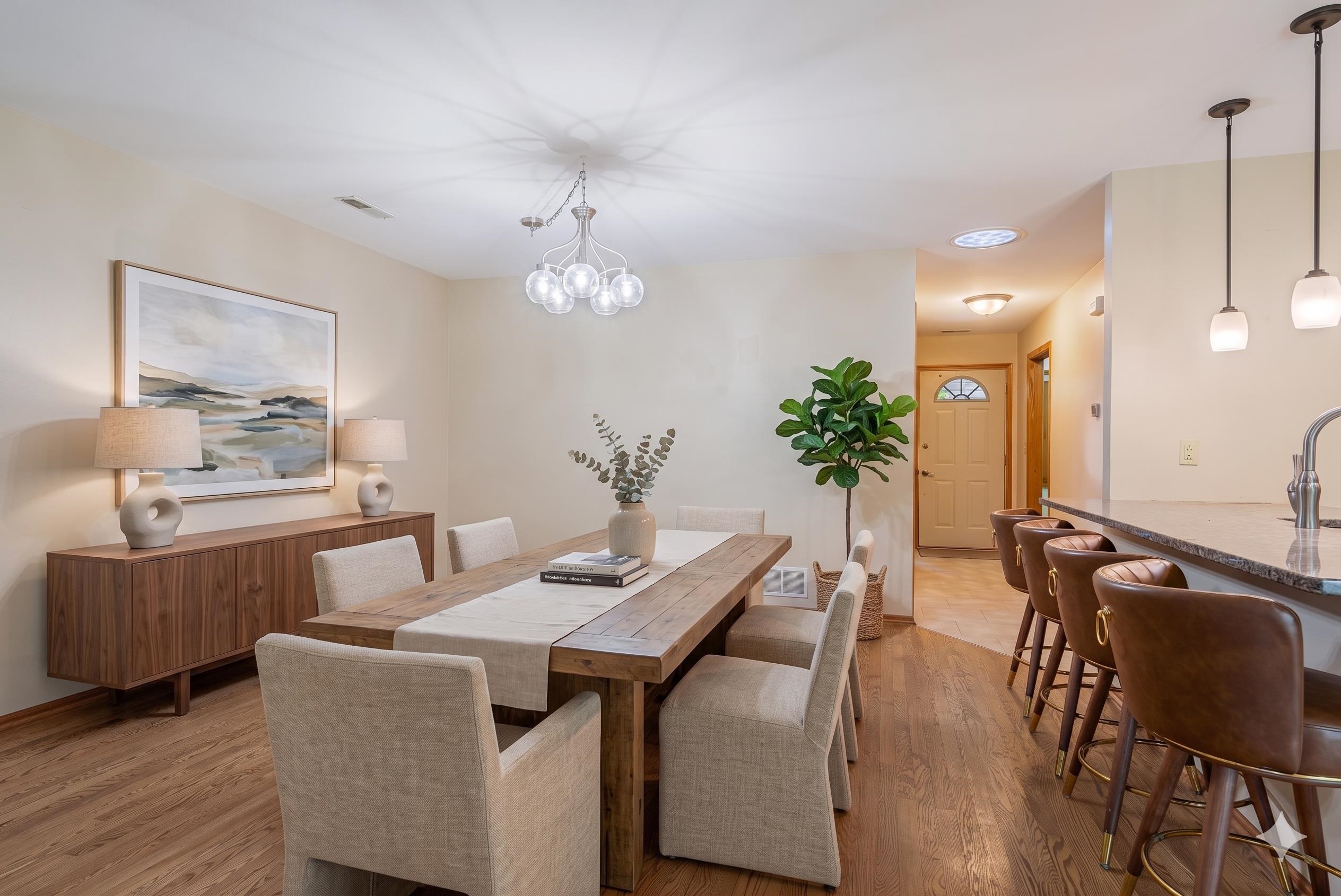 11014 MEQUON SQUARE Drive