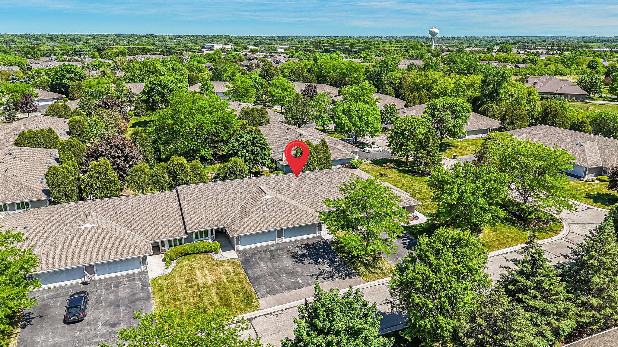 11014 MEQUON SQUARE Drive