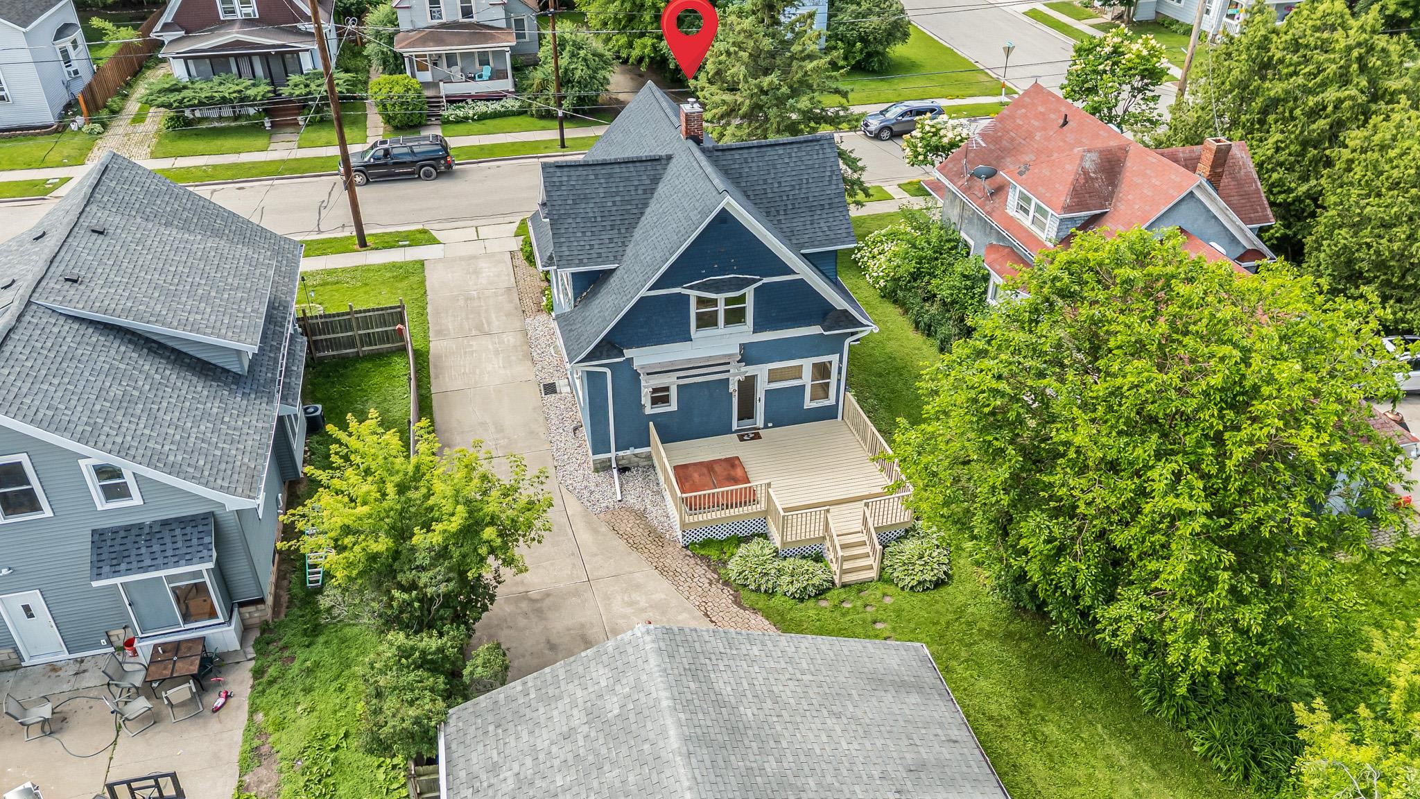 317 SHERRY Street