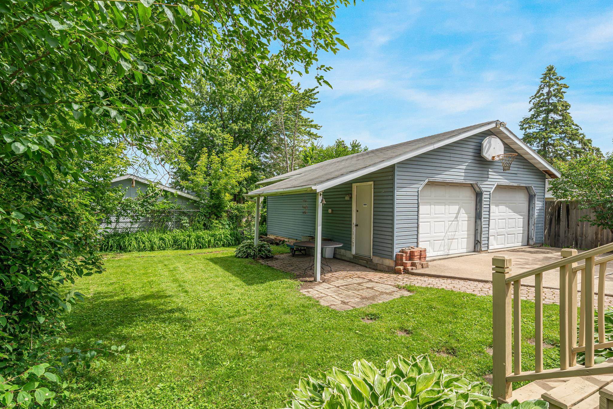317 SHERRY Street