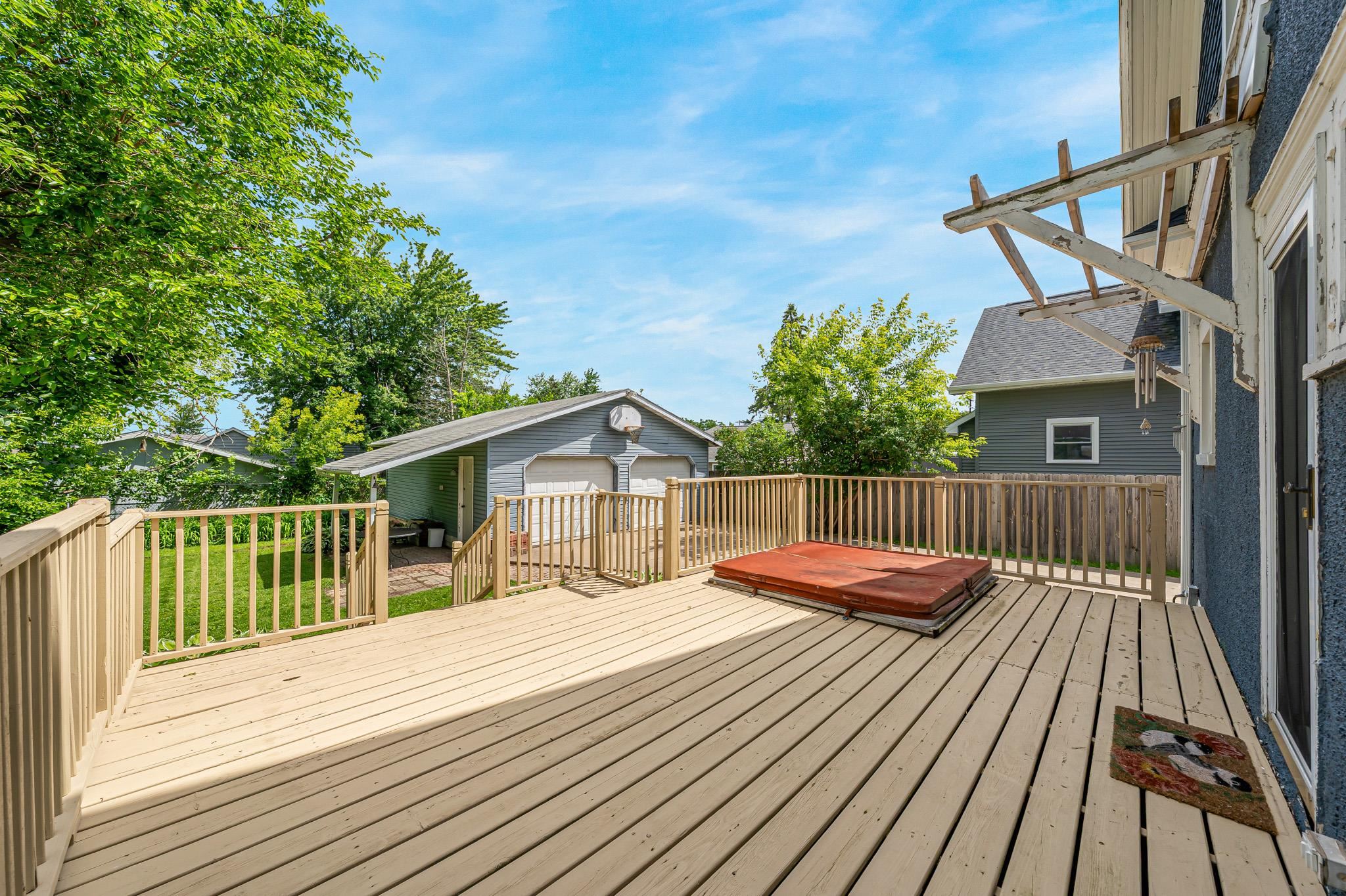 317 SHERRY Street