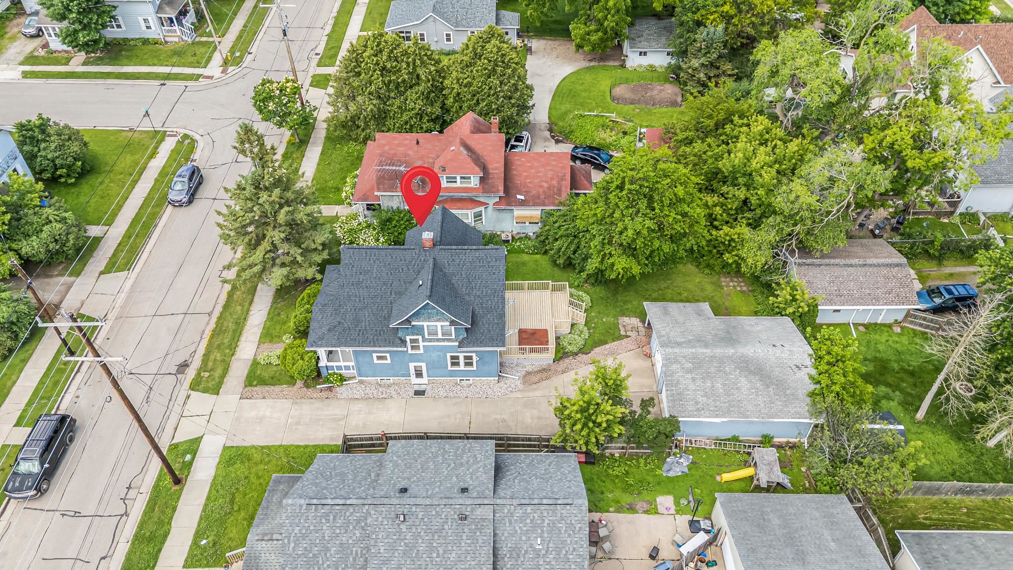 317 SHERRY Street