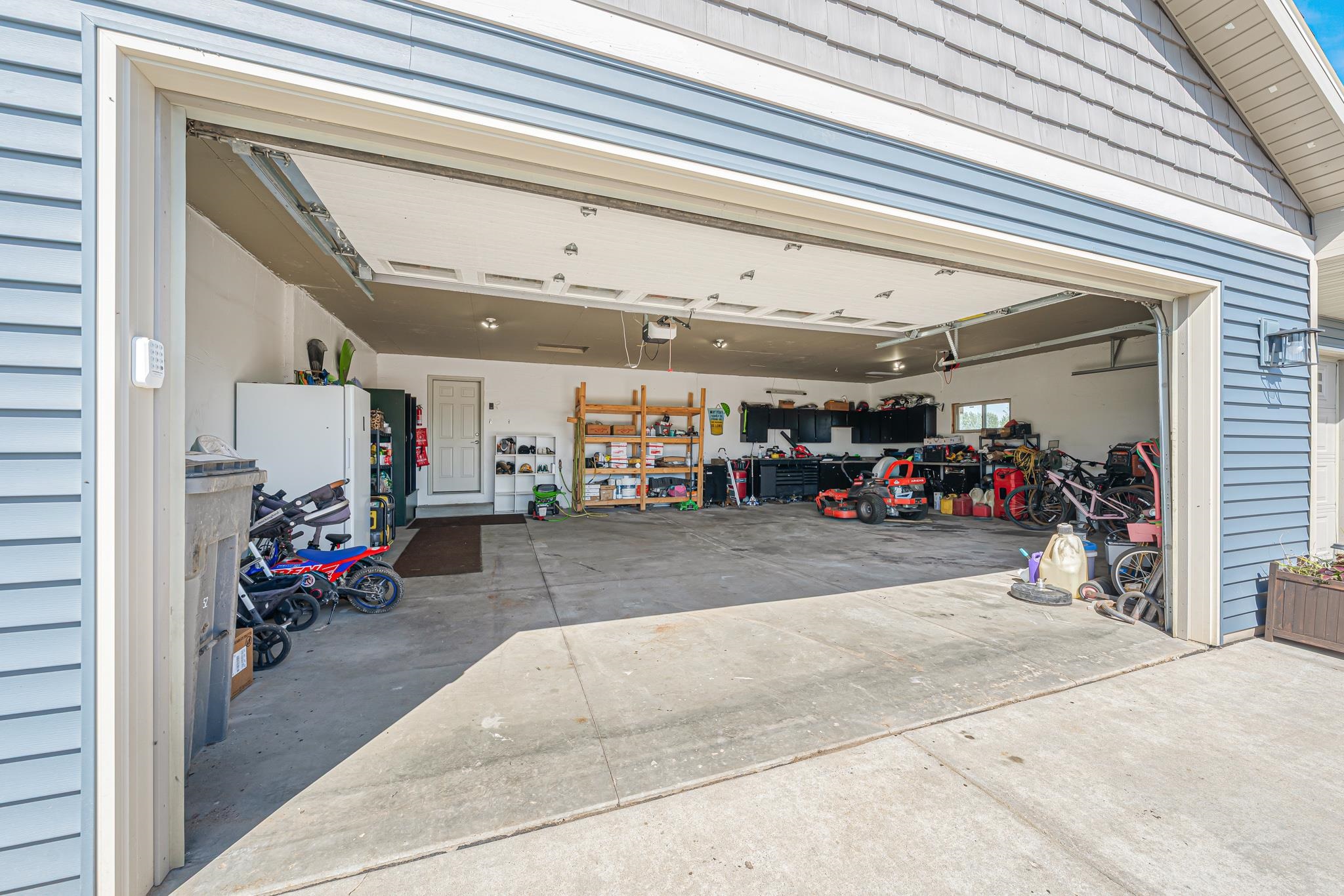 7802 N BROWN COUNTY LINE Road