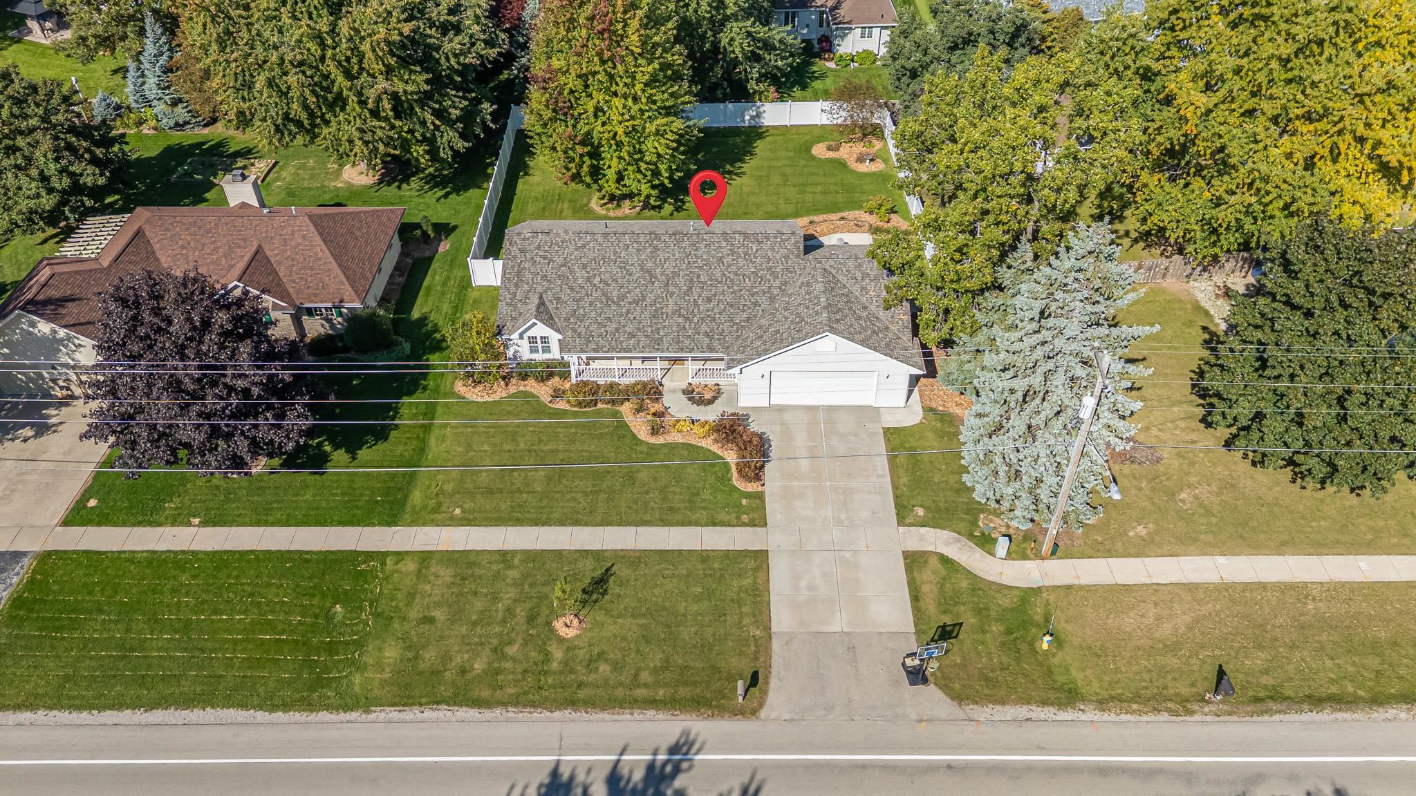 2276 LOST DAUPHIN Road