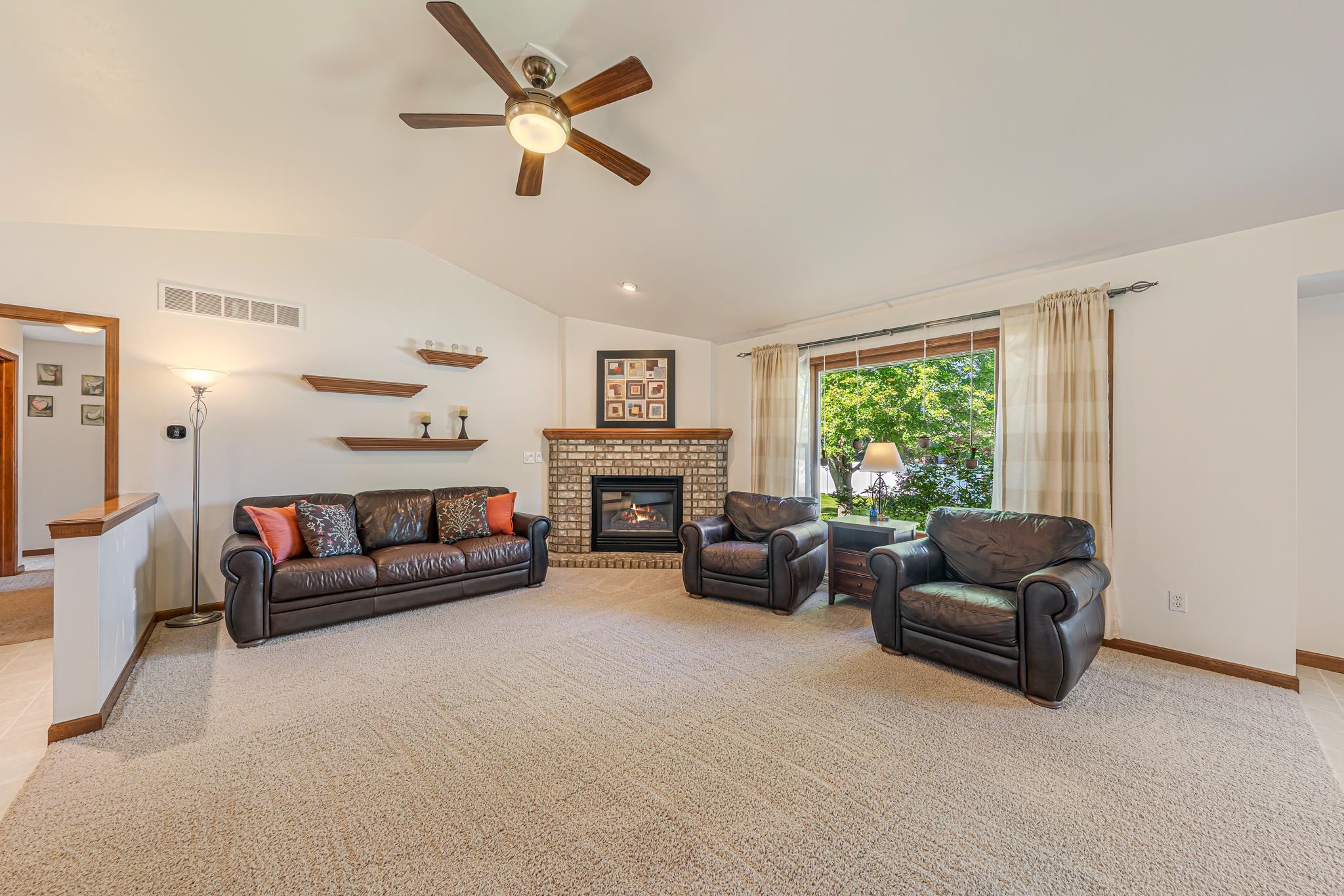 2276 LOST DAUPHIN Road