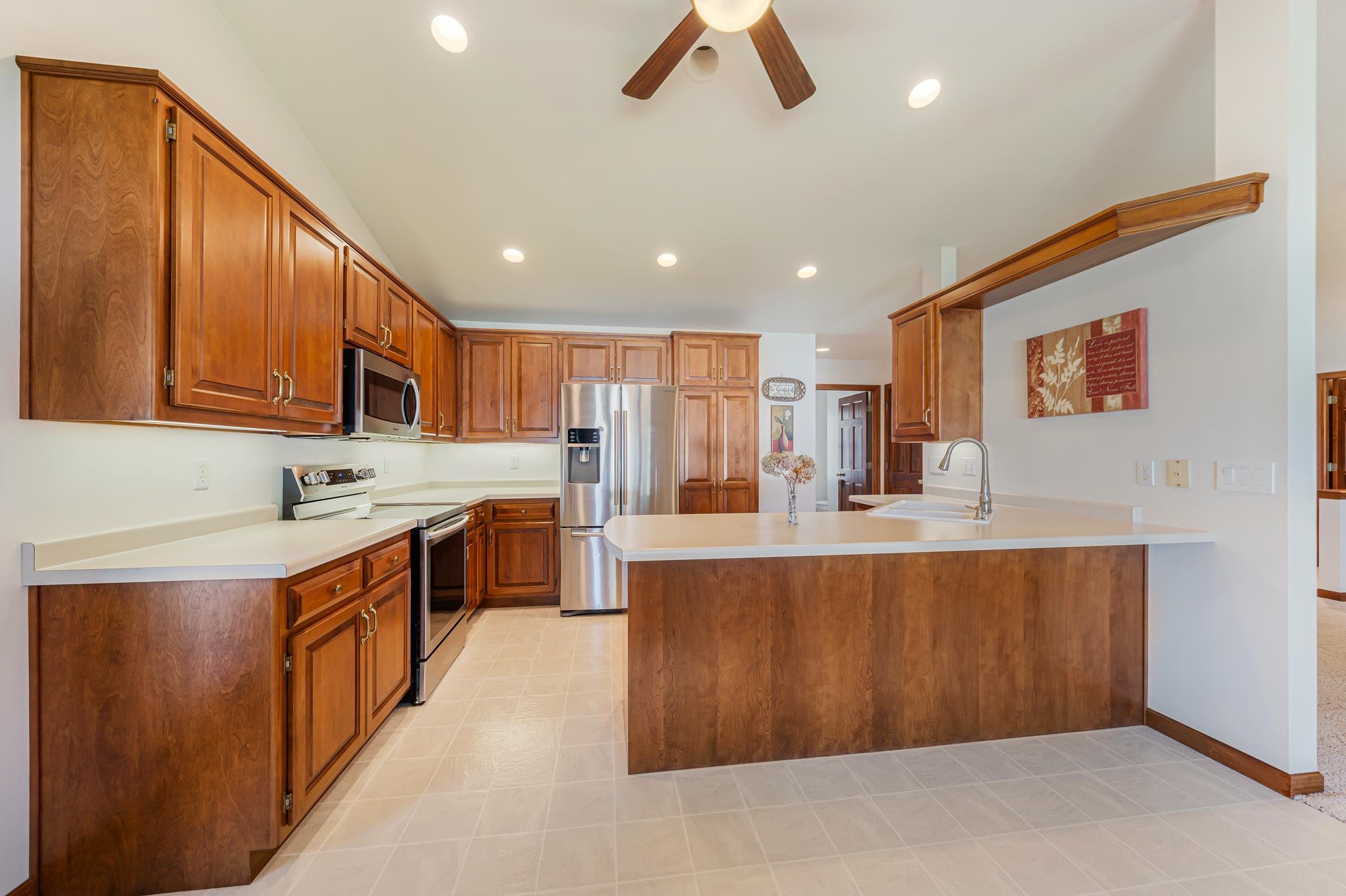 2276 LOST DAUPHIN Road