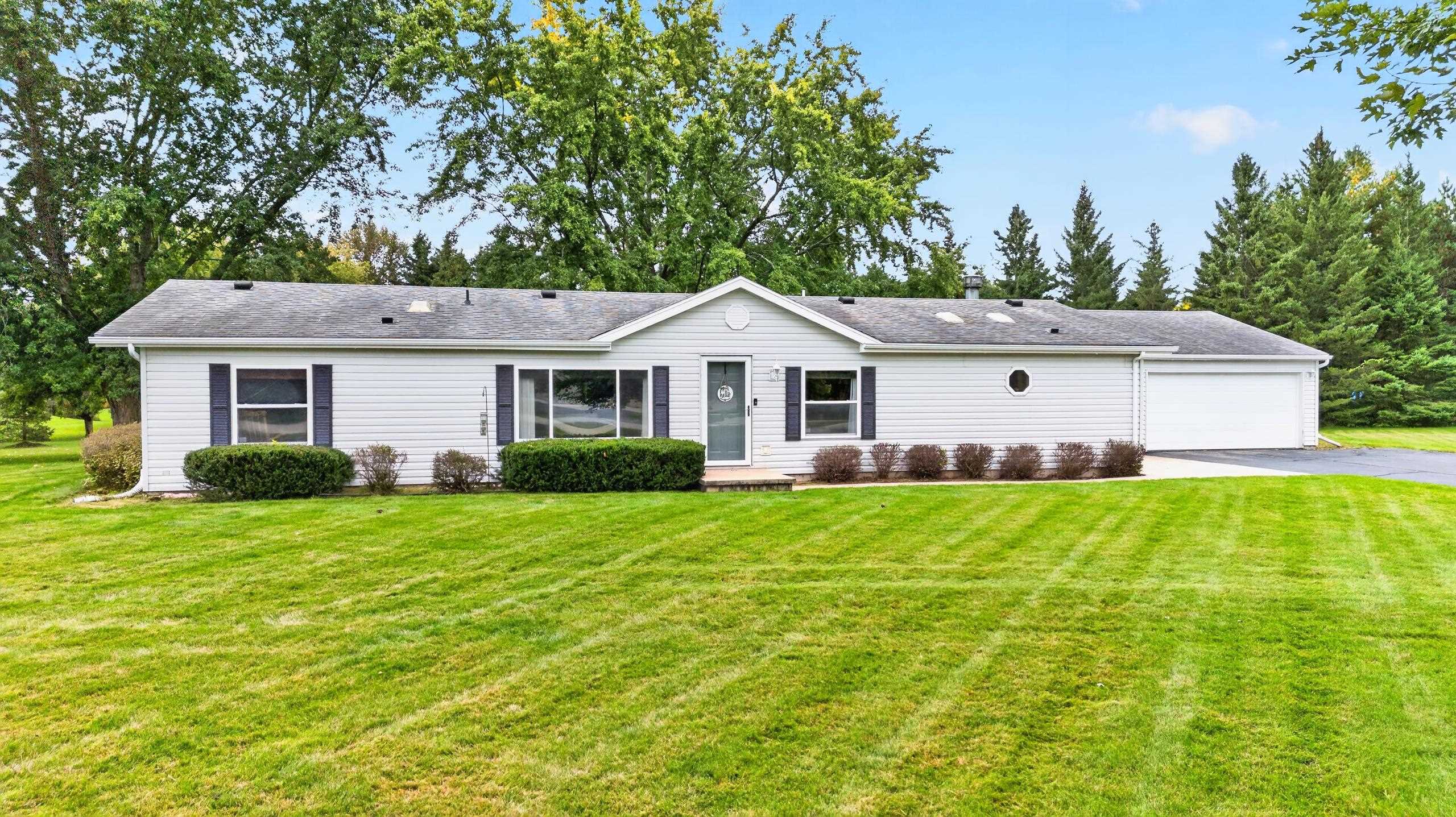 4201 MATUSZAK Court