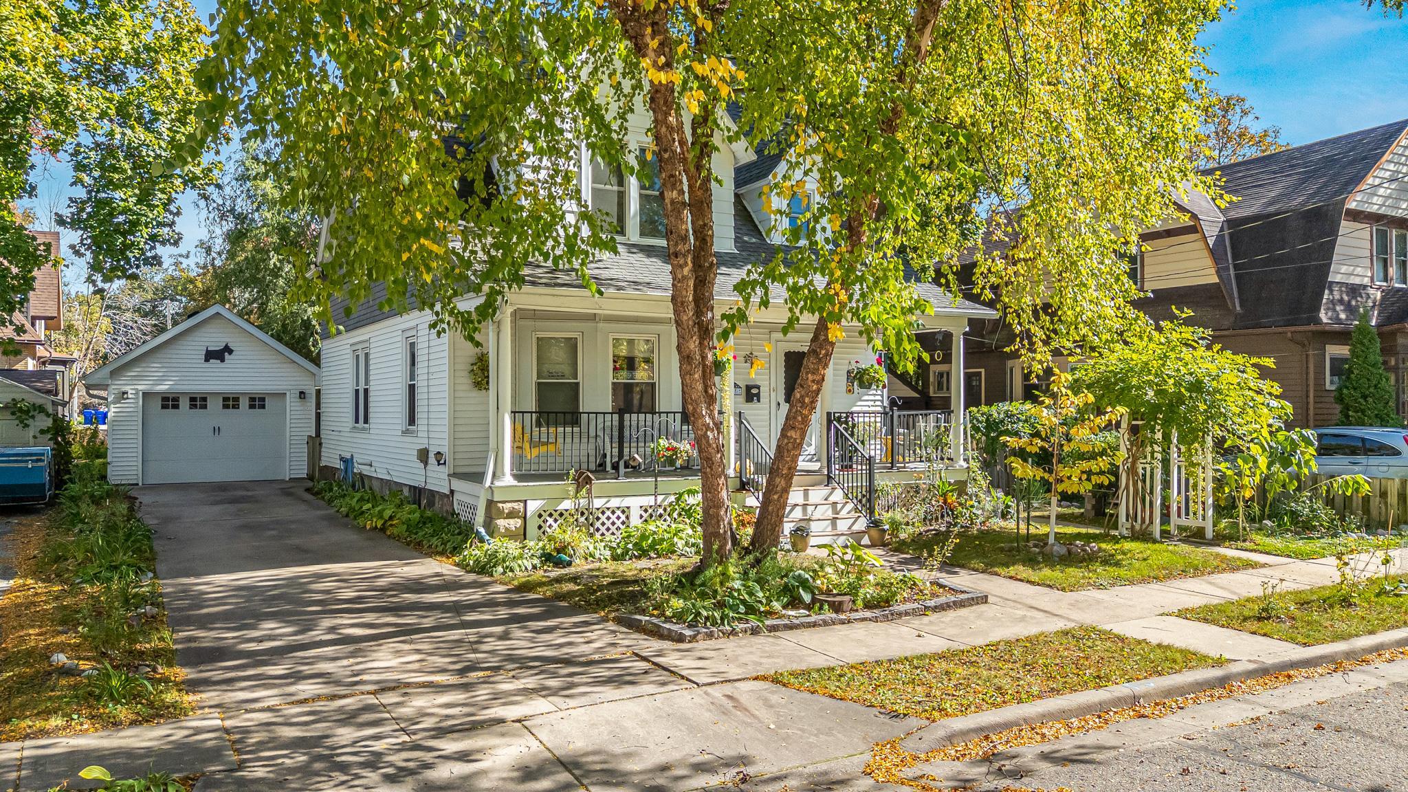 538 N IDA Street