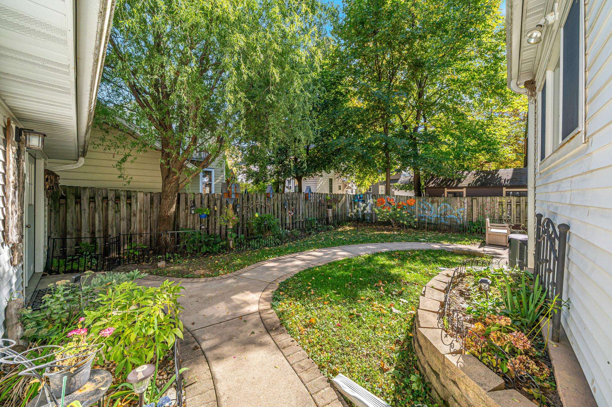 538 N IDA Street