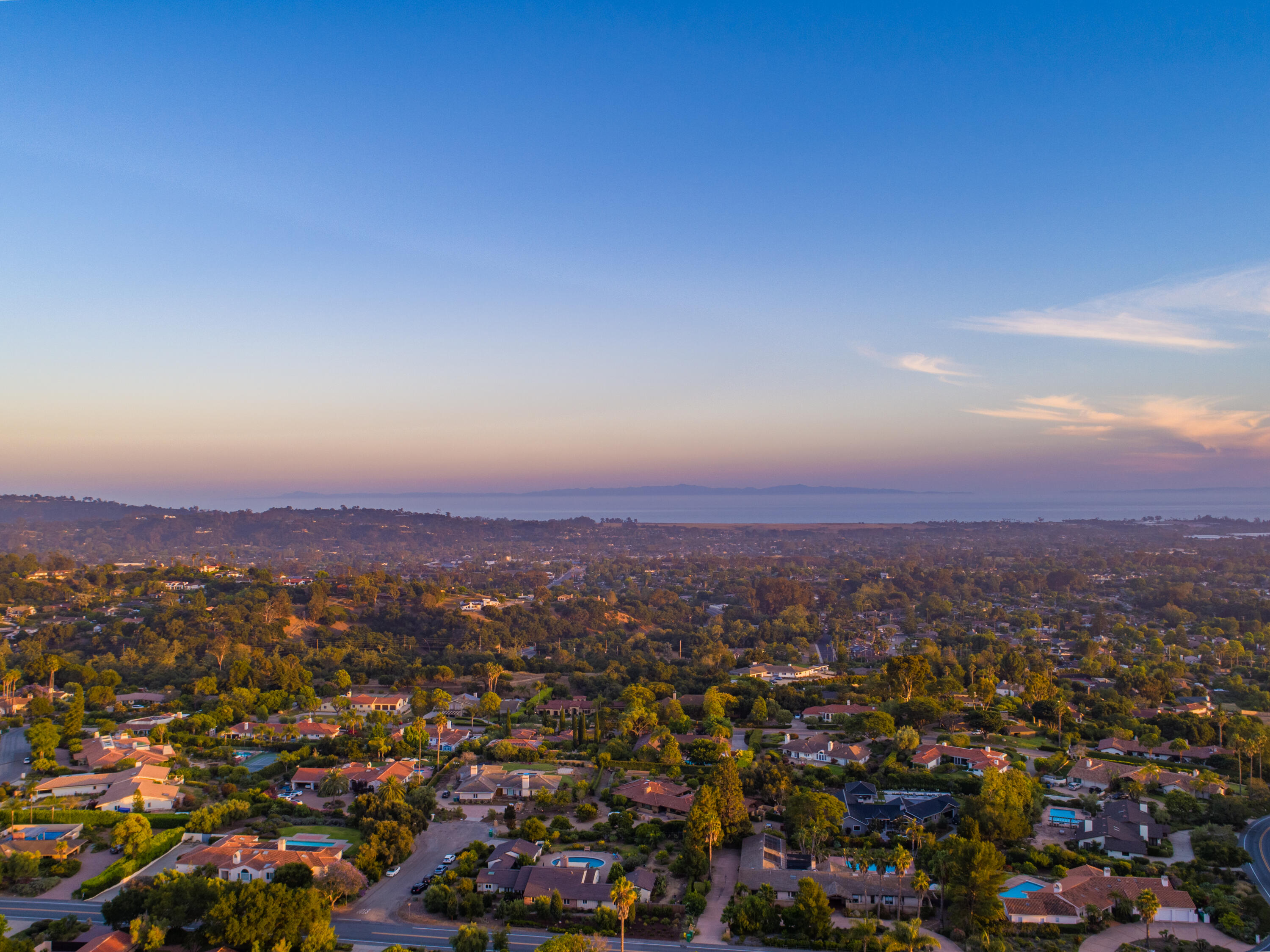 1049 Via Los Padres