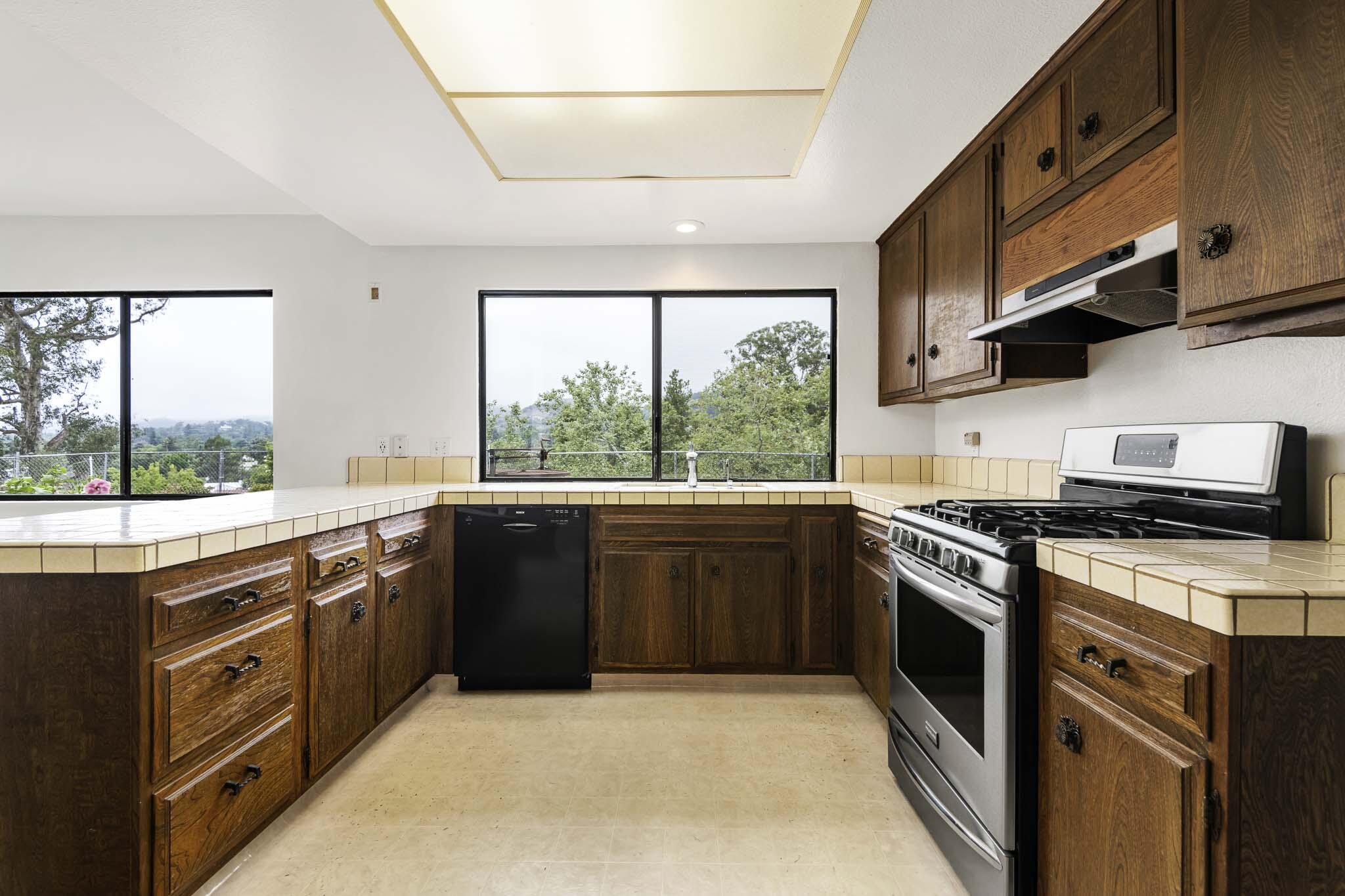 231 Constance Lane