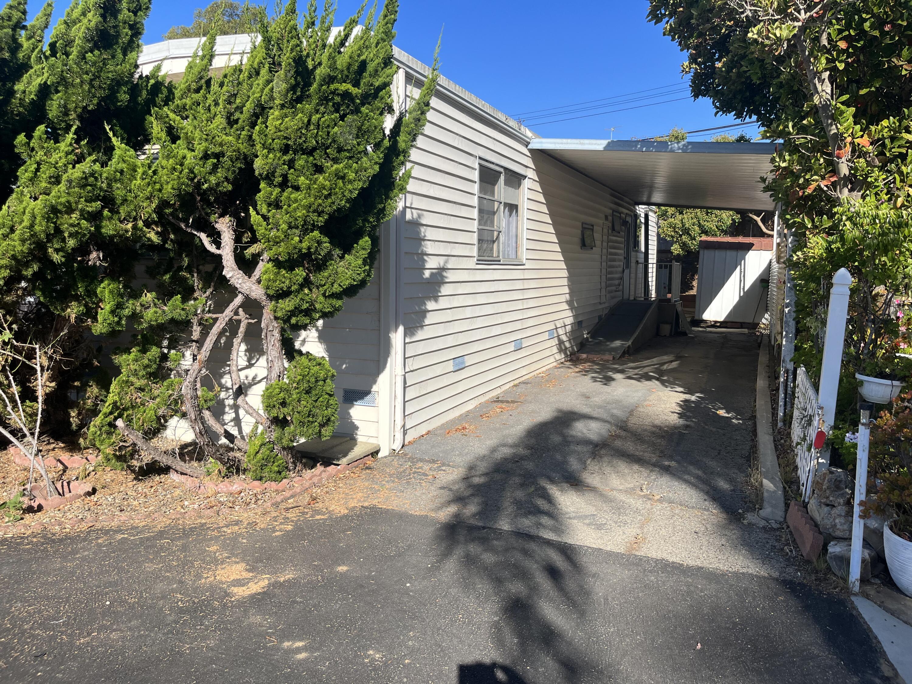 30 Winchester Canyon Road, 25