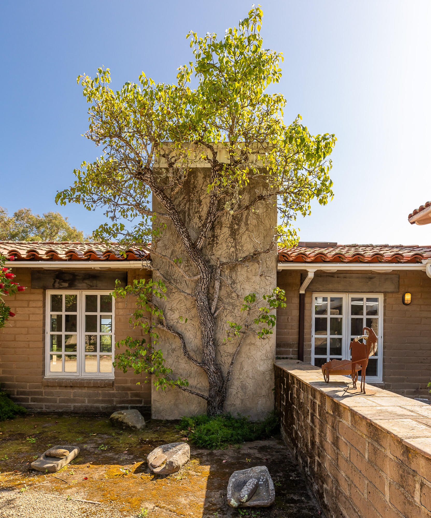 4205 Mariposa Drive