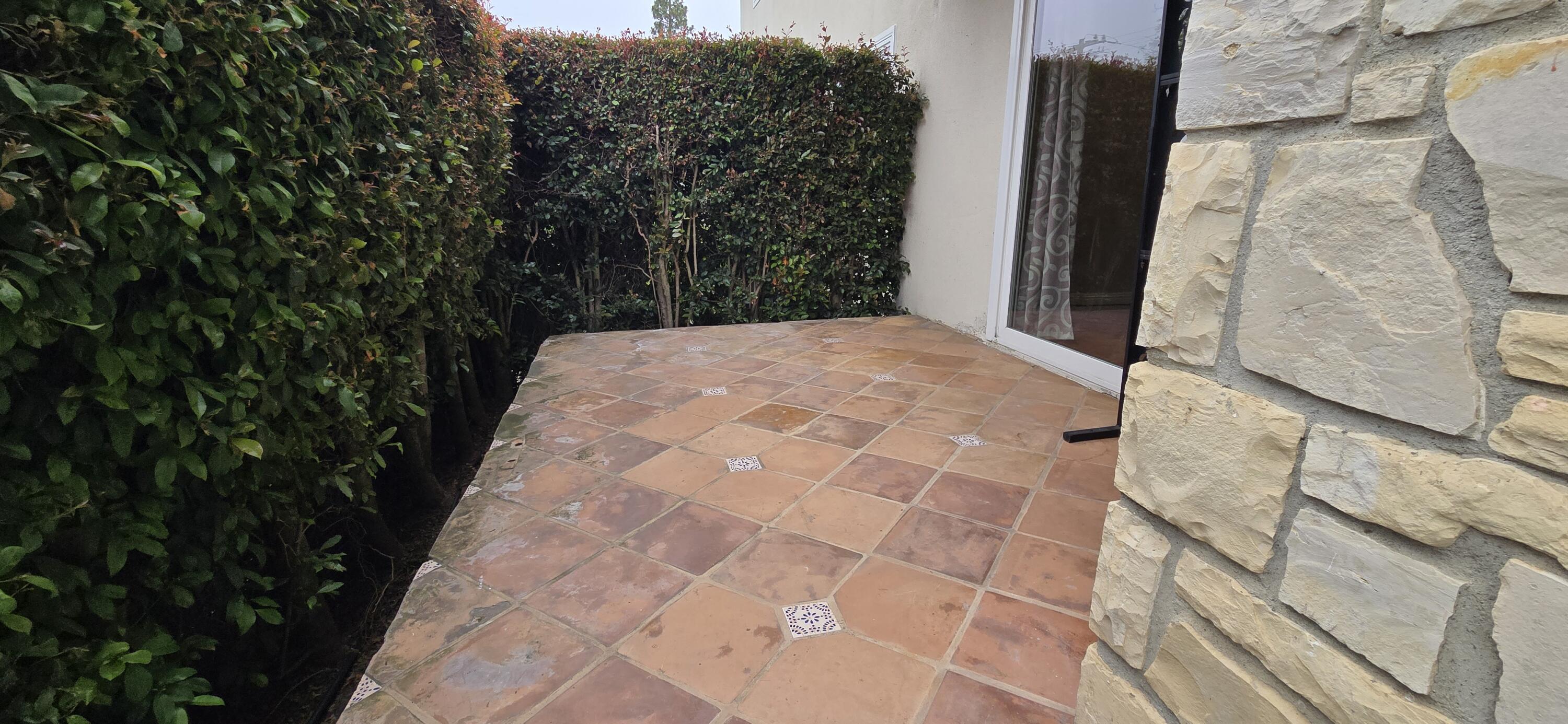 26 W Constance Avenue, 2