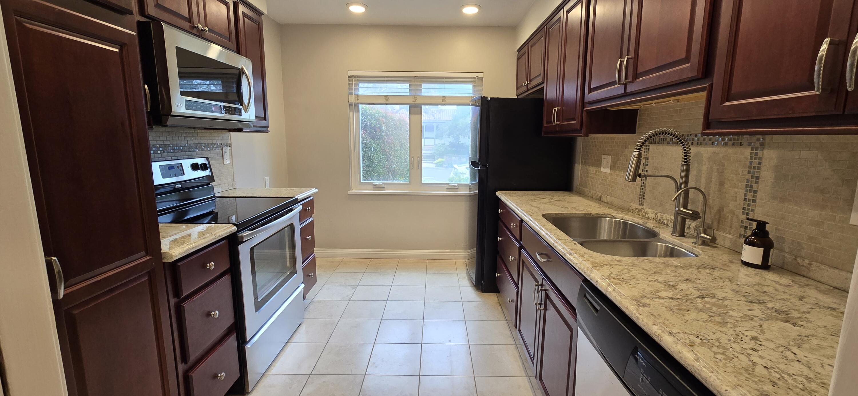 26 W Constance Avenue, 2