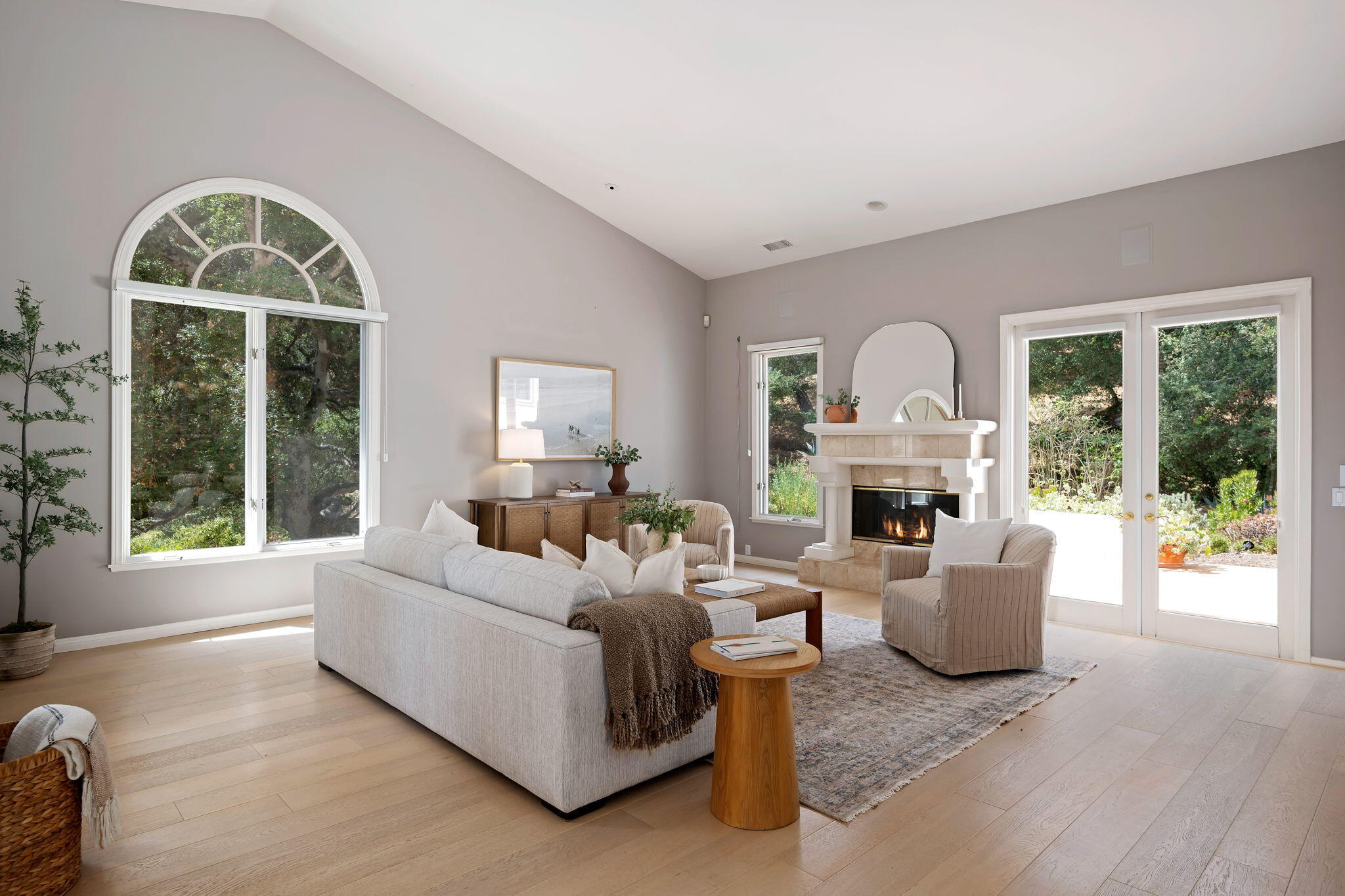 4140 Hidden Oaks Road