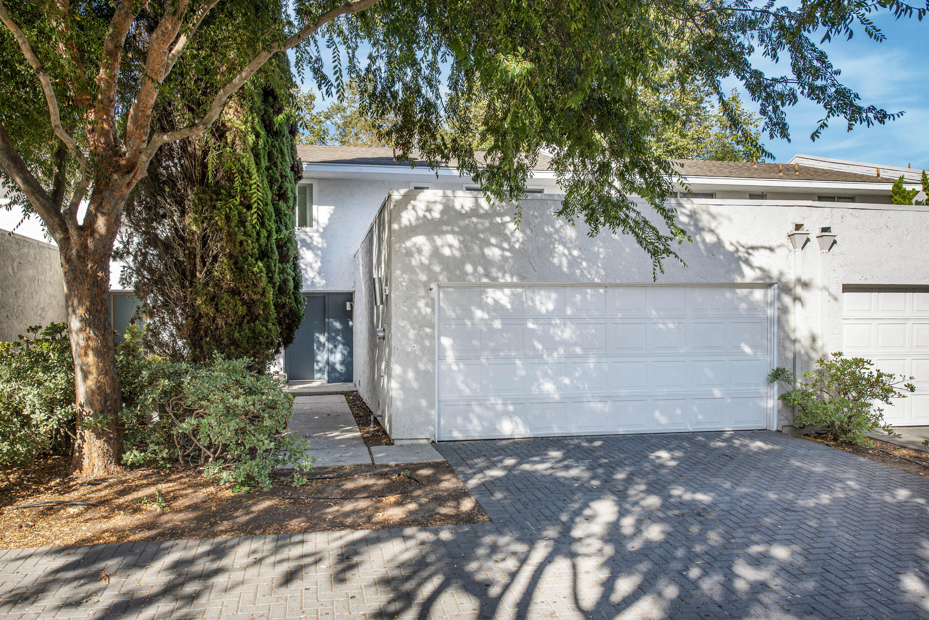 5085 Rhoads Avenue Apt C