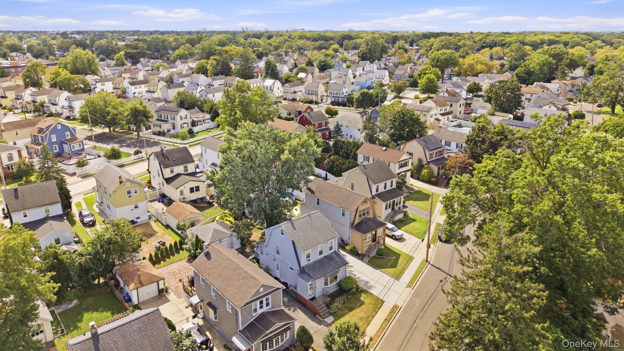 27 South Drive