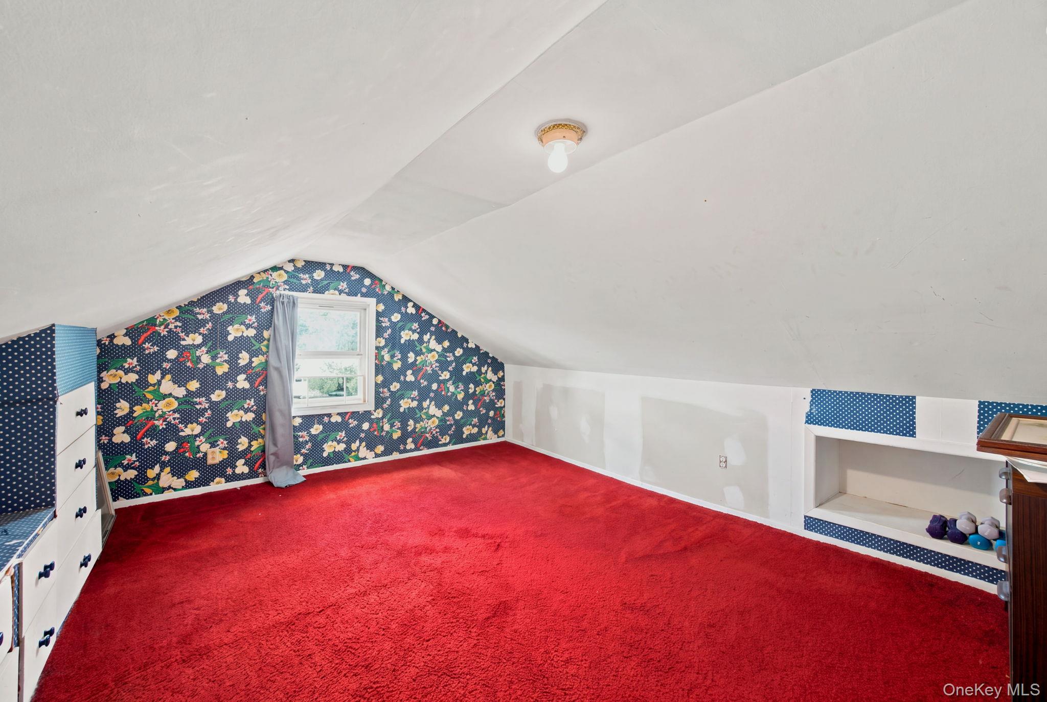 27 South Drive