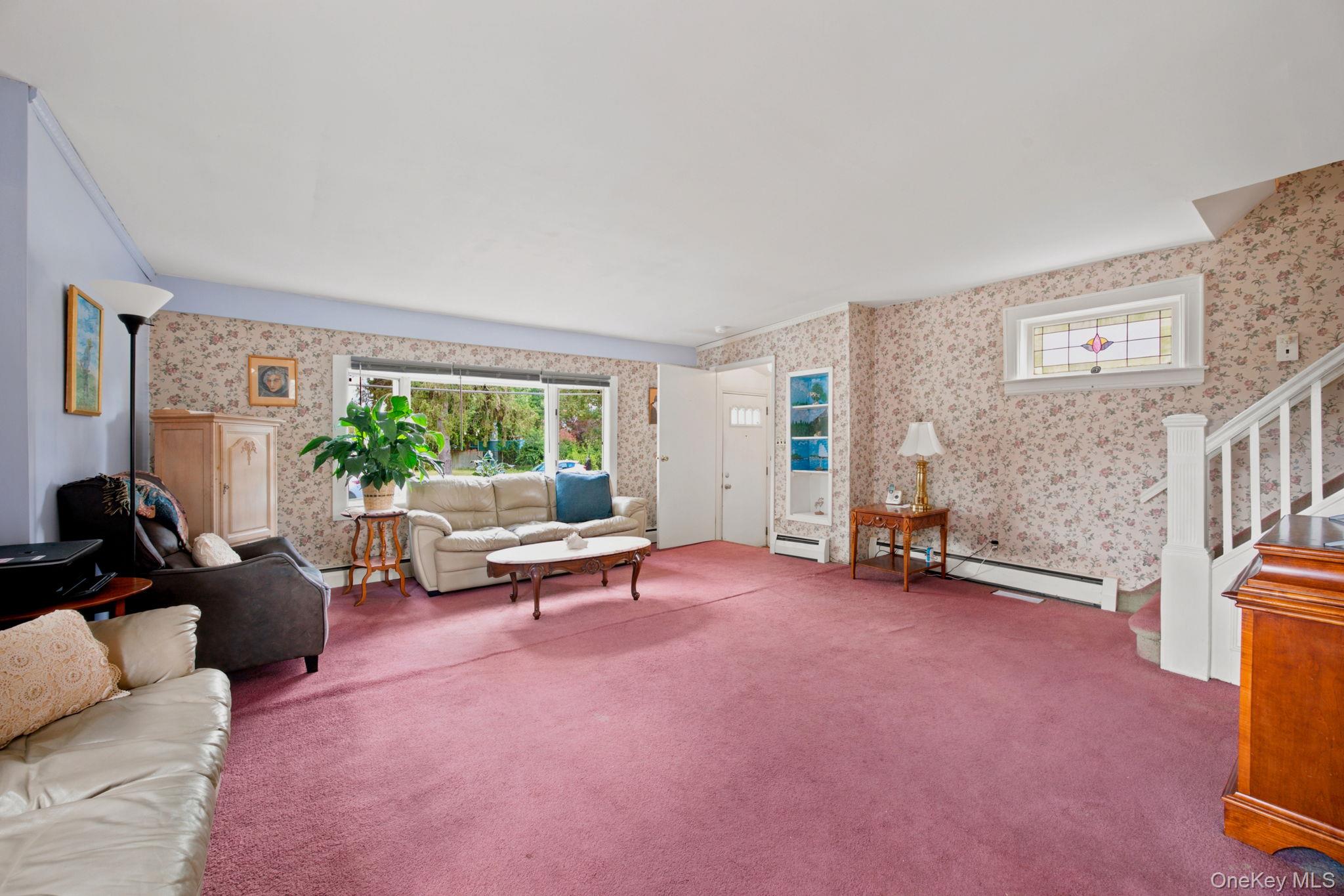 27 South Drive